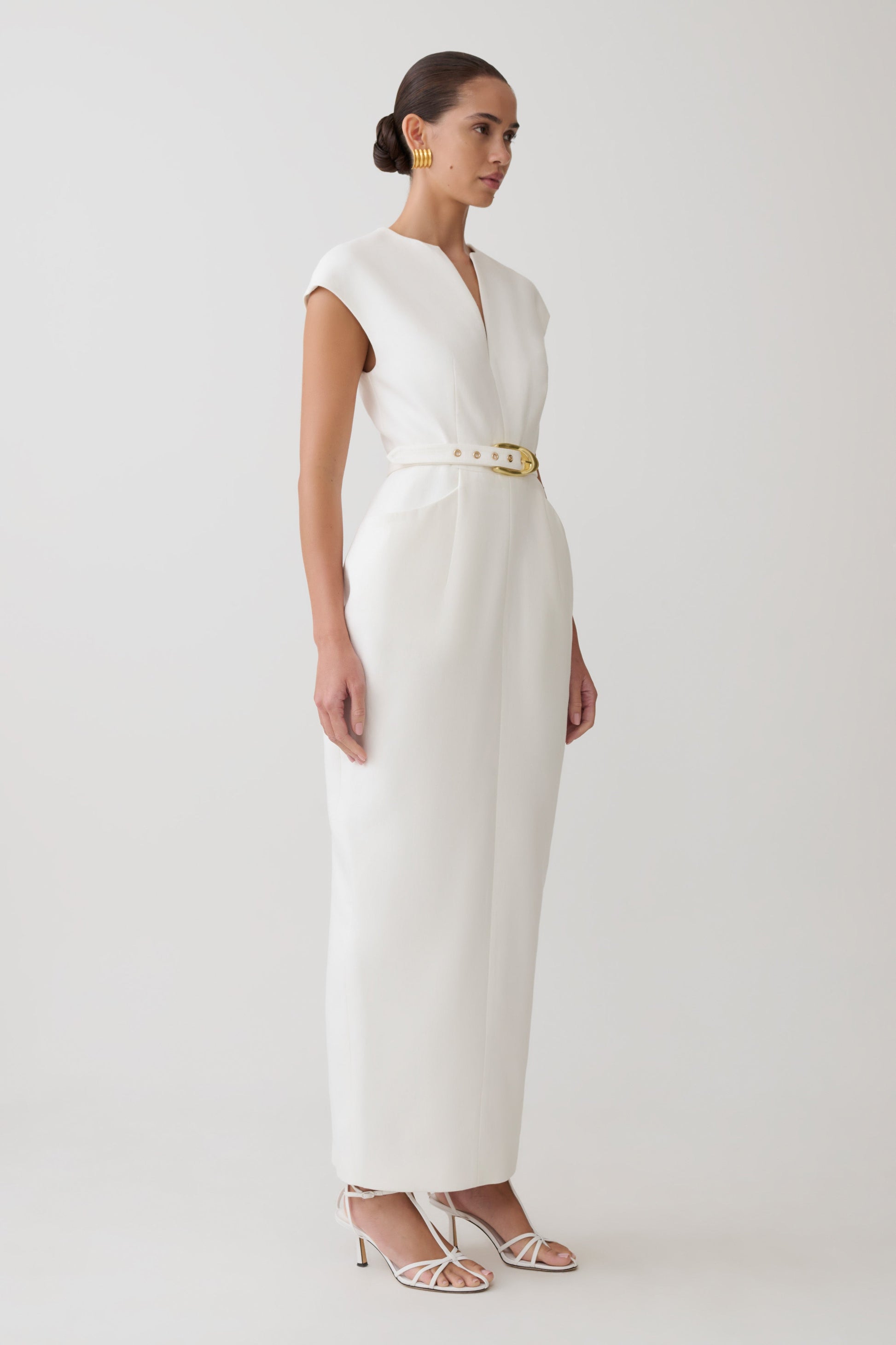 white v neck maxi dress Livia V Neck Linen Maxi Dress / White | MESHKI