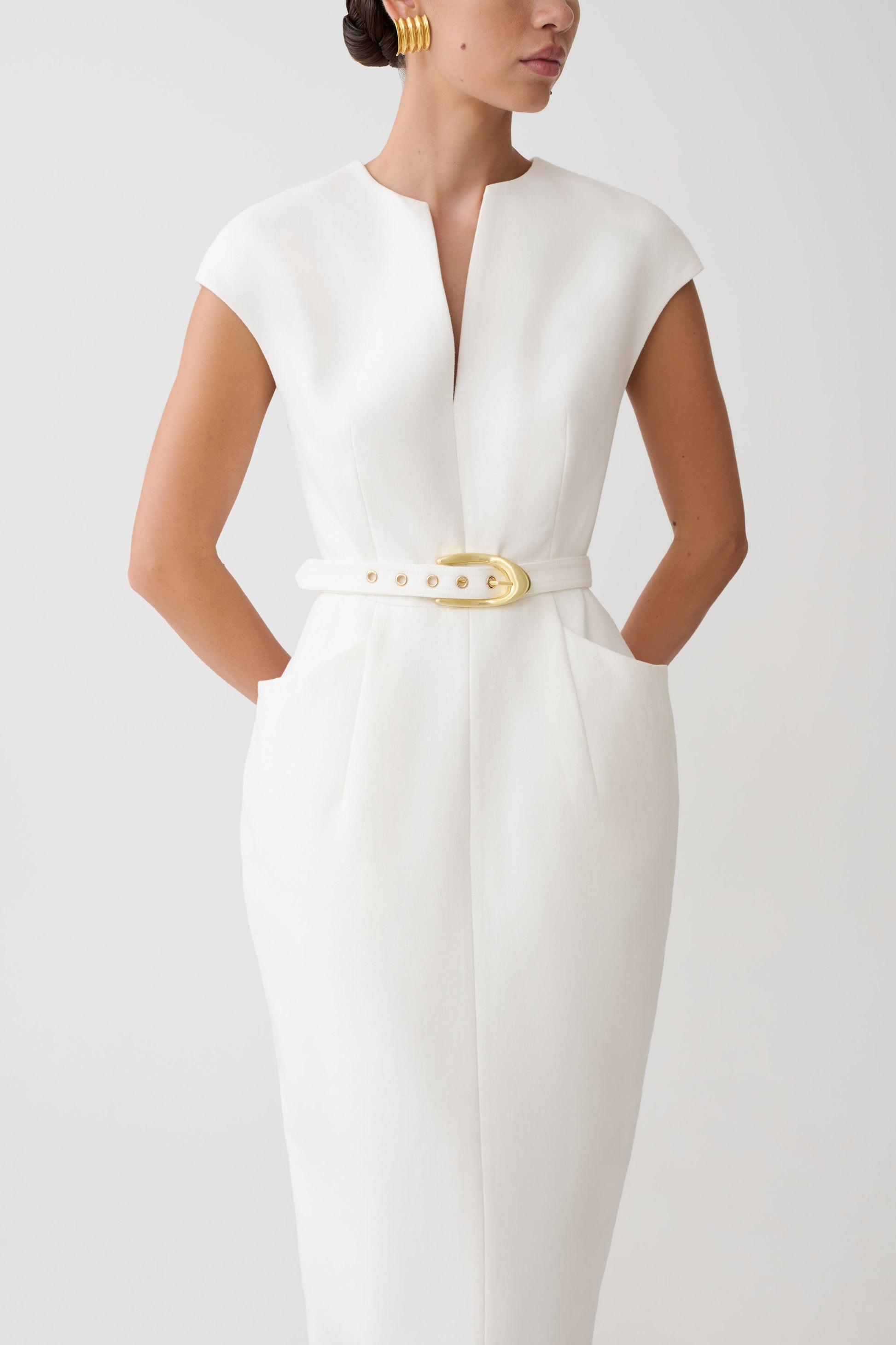Livia V Neck Linen Maxi Dress - White | MESHKI US Livia V Neck Linen Maxi Dress - White | MESHKI US