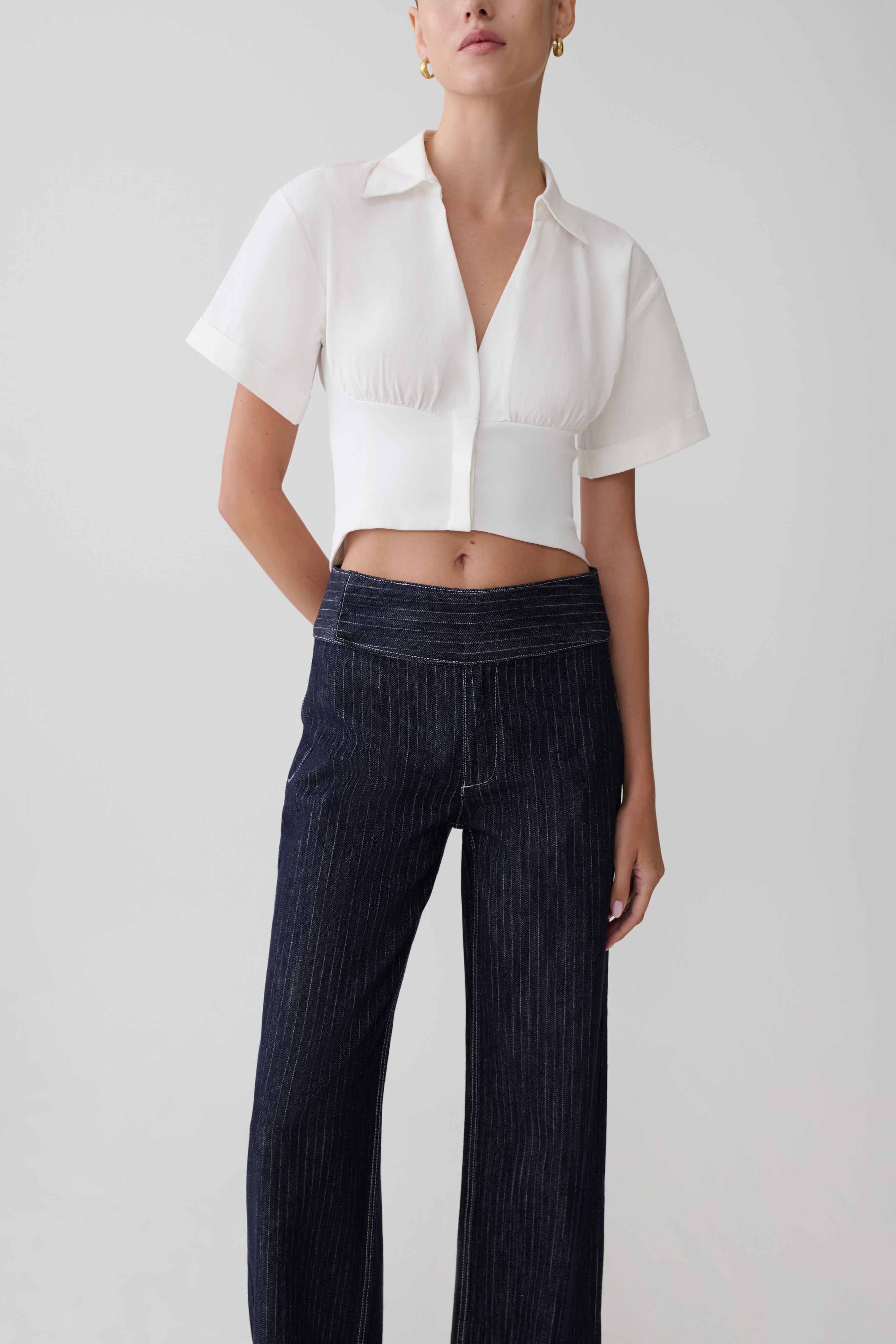 Noelia Tie Back Short Sleeve Shirt - White | MESHKI US