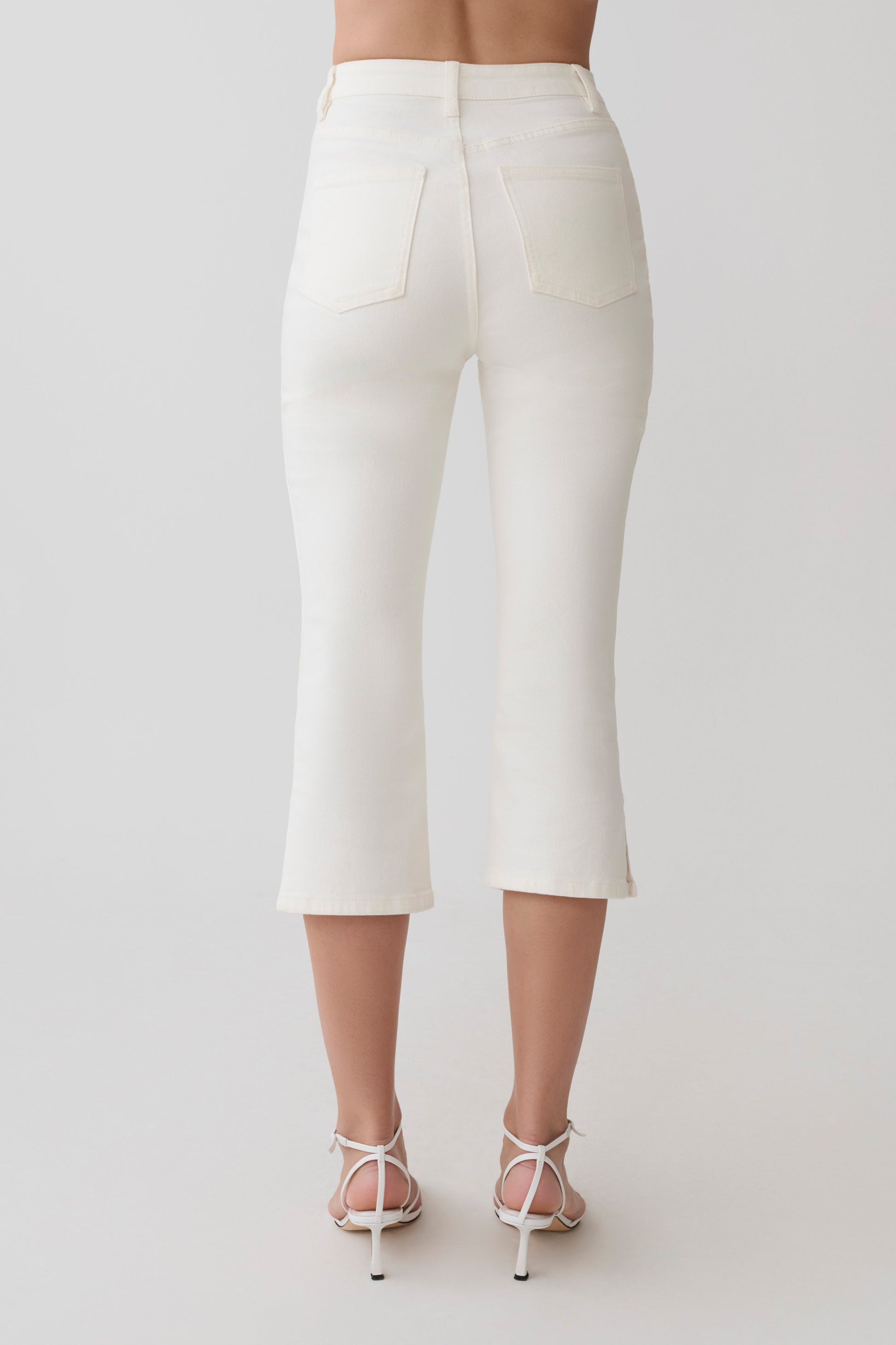 Mary Denim Capris - White Mary Denim Capris - White