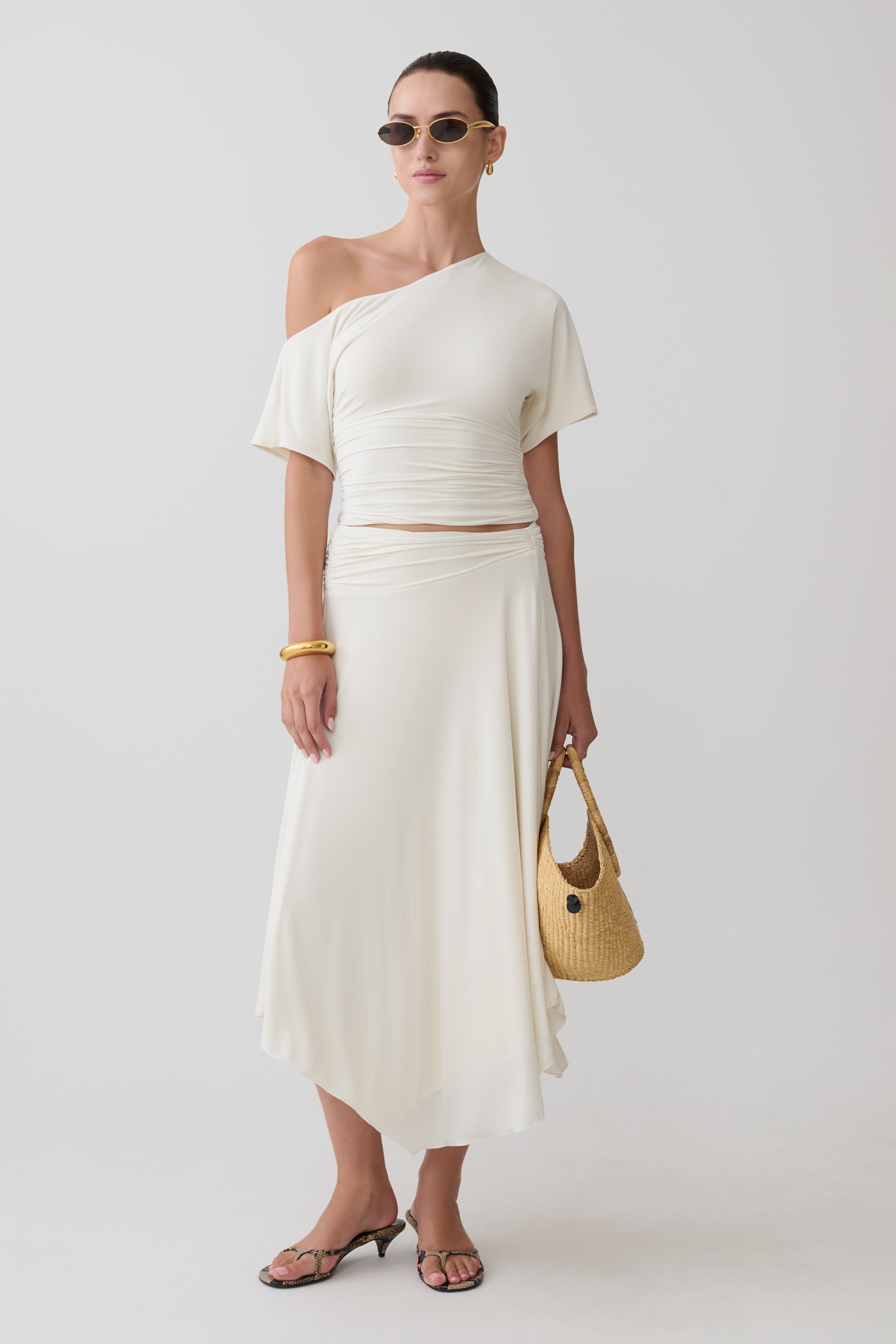 Luu Off Shoulder Slinky Top - Ivory | MESHKI US