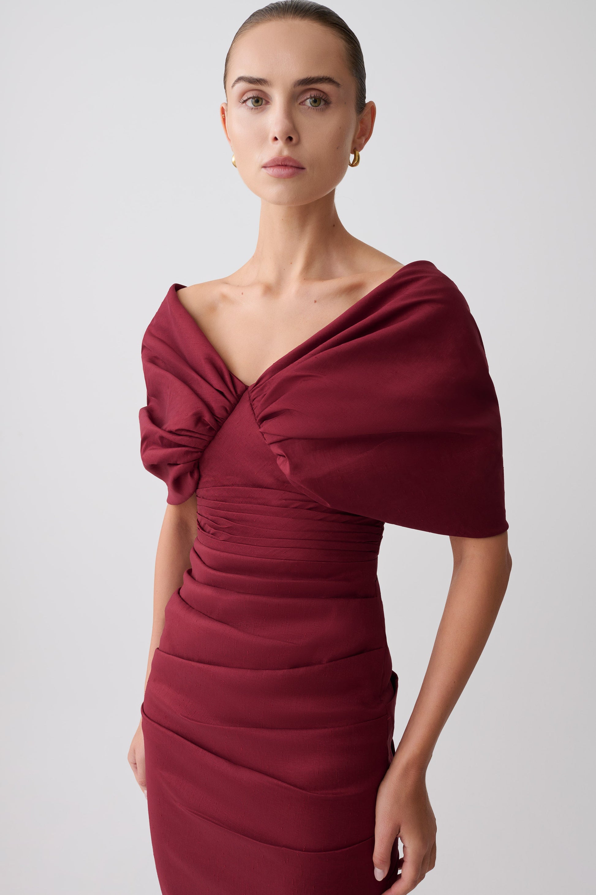 Thelma Bardot Maxi Dress / Wine | MESHKI