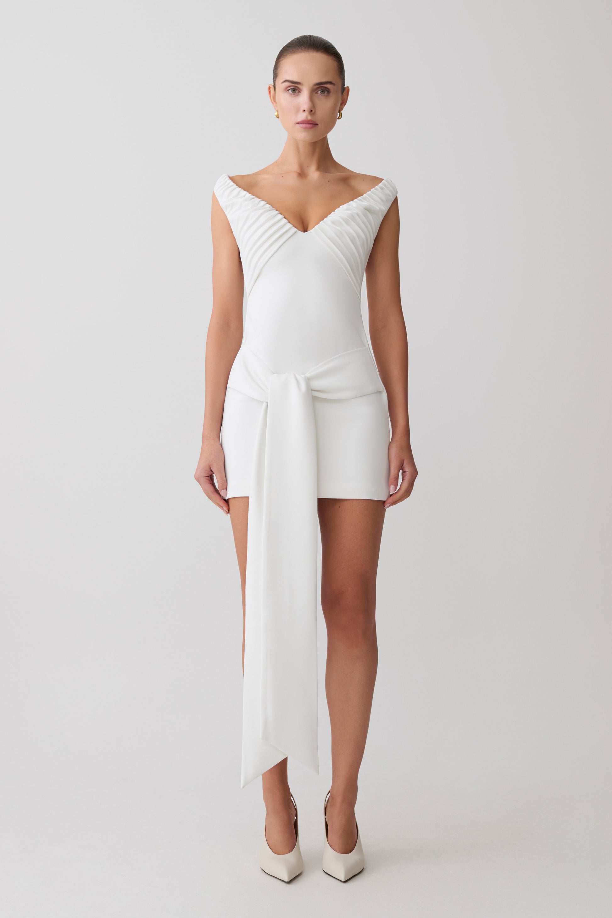 Runa Off Shoulder Mini Dress With Waist Tie / White | MESHKI