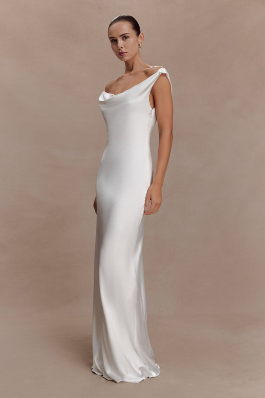 White Satin Dresses - Shop Online | MESHKI US White Satin Dresses - Shop Online | MESHKI US