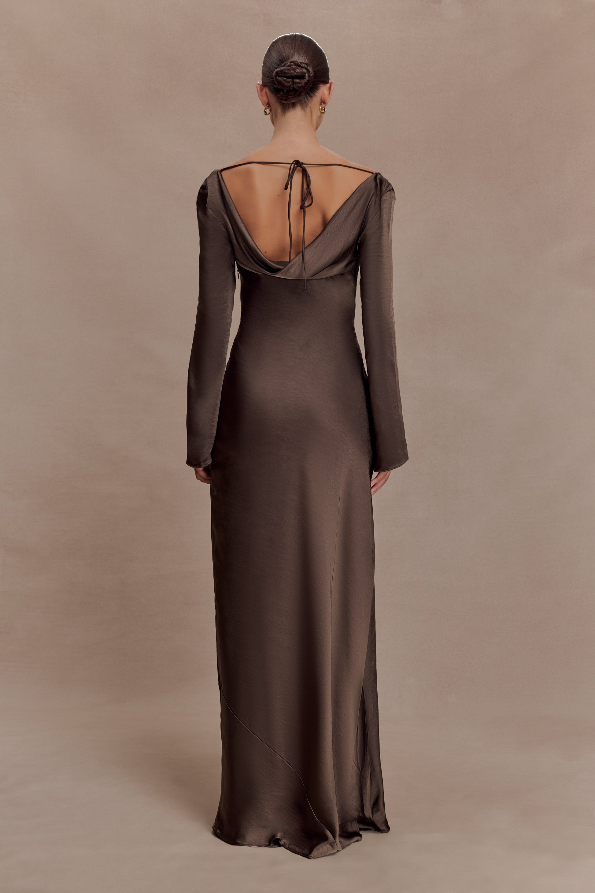 Eliza Long Sleeve Cowl Lace And Satin Maxi Dress / Mocha | MESHKI