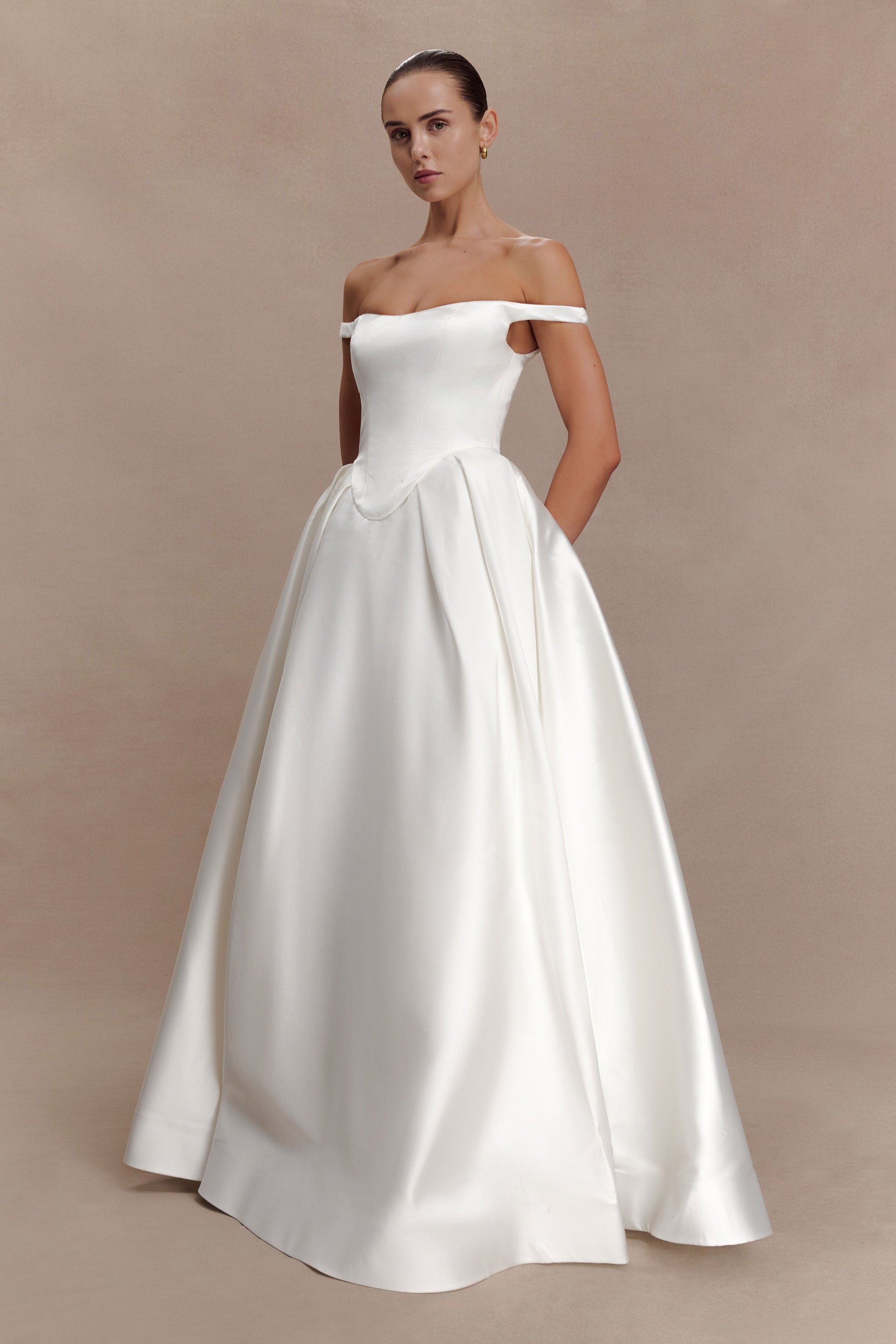 Willow Off Shoulder Satin Maxi Gown / White | MESHKI
