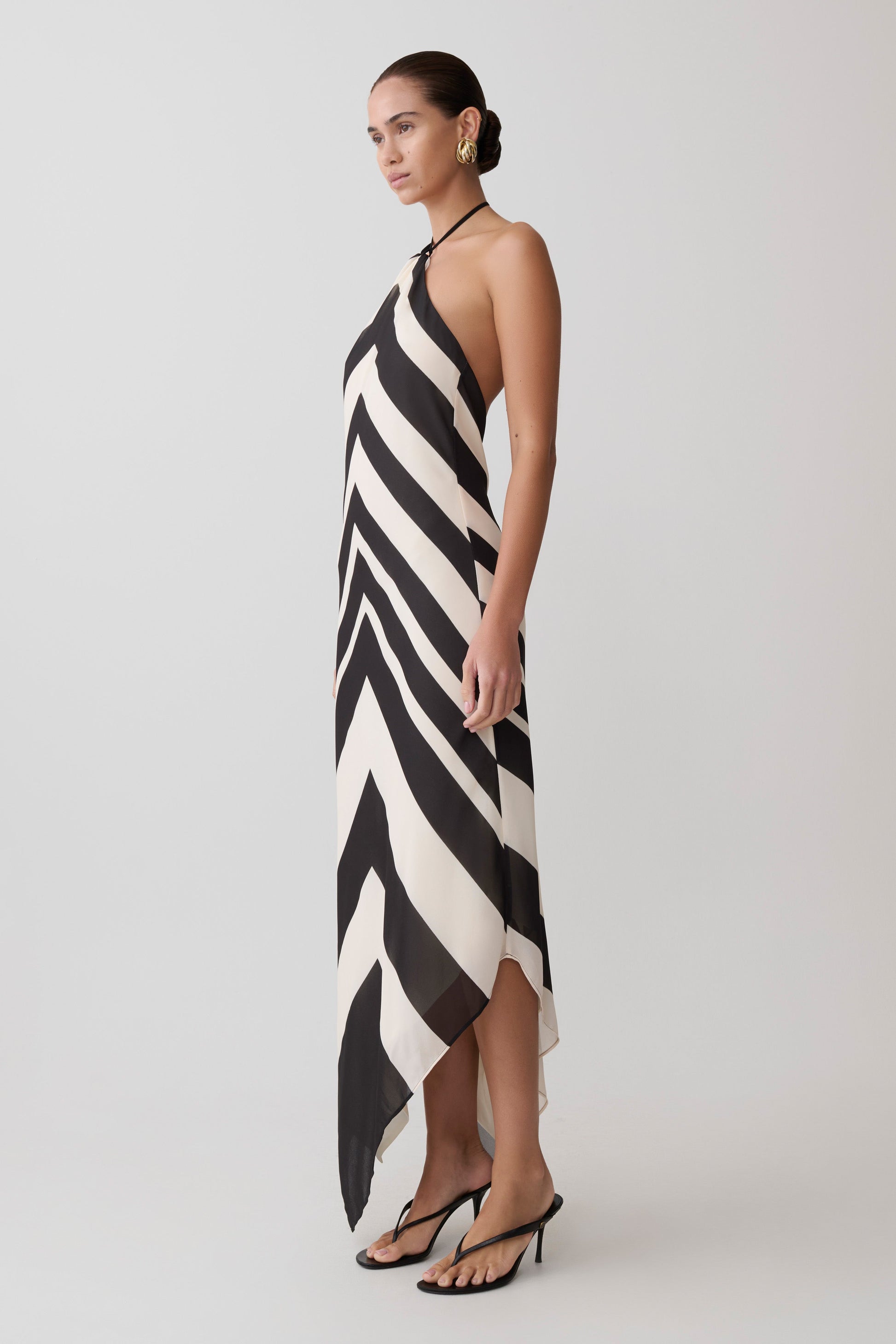 Hope Satin Halter Midi Dress / Black/White | MESHKI