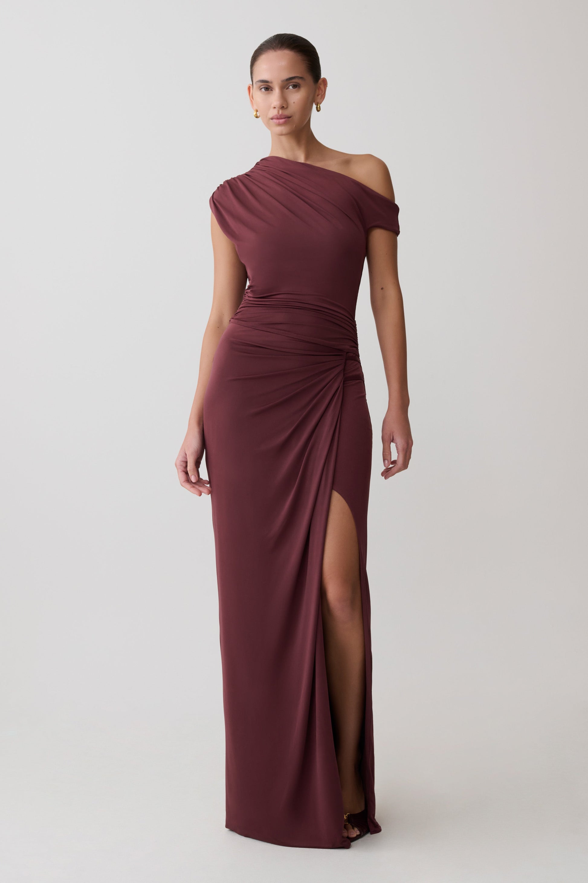 Alyn Off Shoulder Draped Maxi Dress / Dark Plum | MESHKI