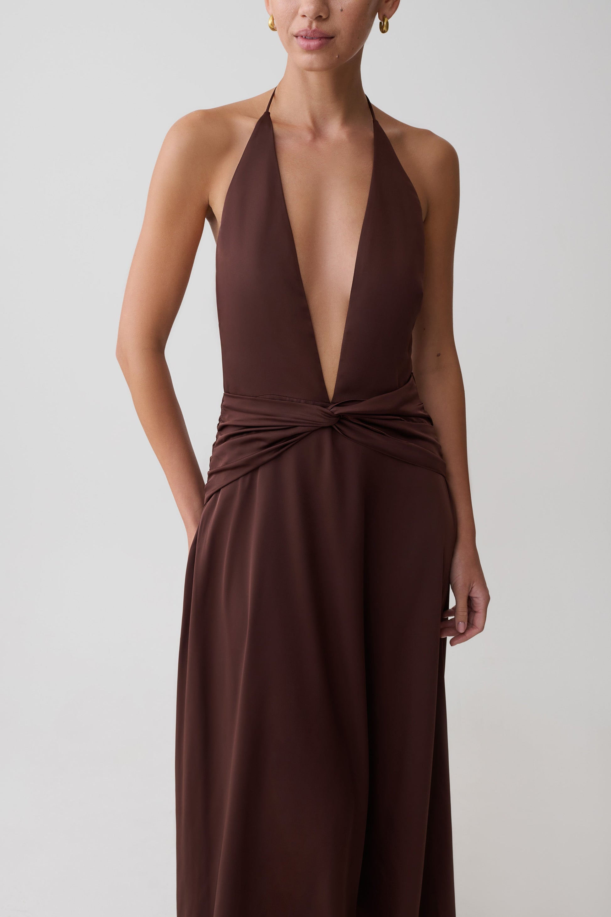 Cyra Plunge Satin Midi Dress / Dark Chocolate | MESHKI