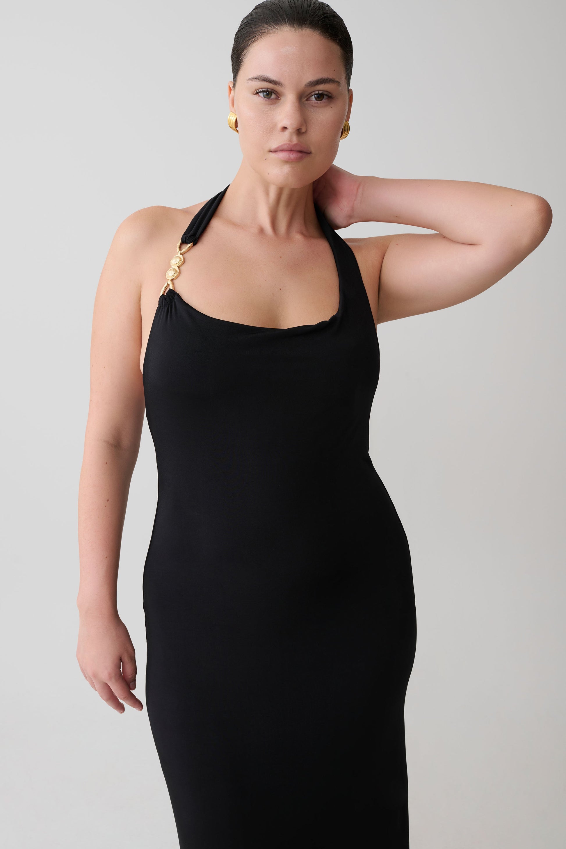 Khanh Slinky Halter Maxi Dress - Black | MESHKI US