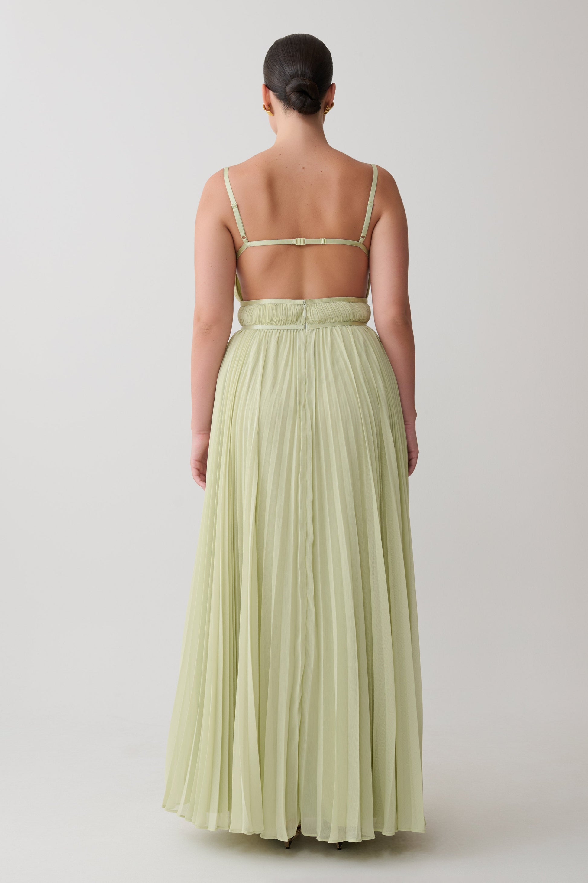 pleated maxi dress green Clarisse Pleated Maxi Dress / Sage | MESHKI