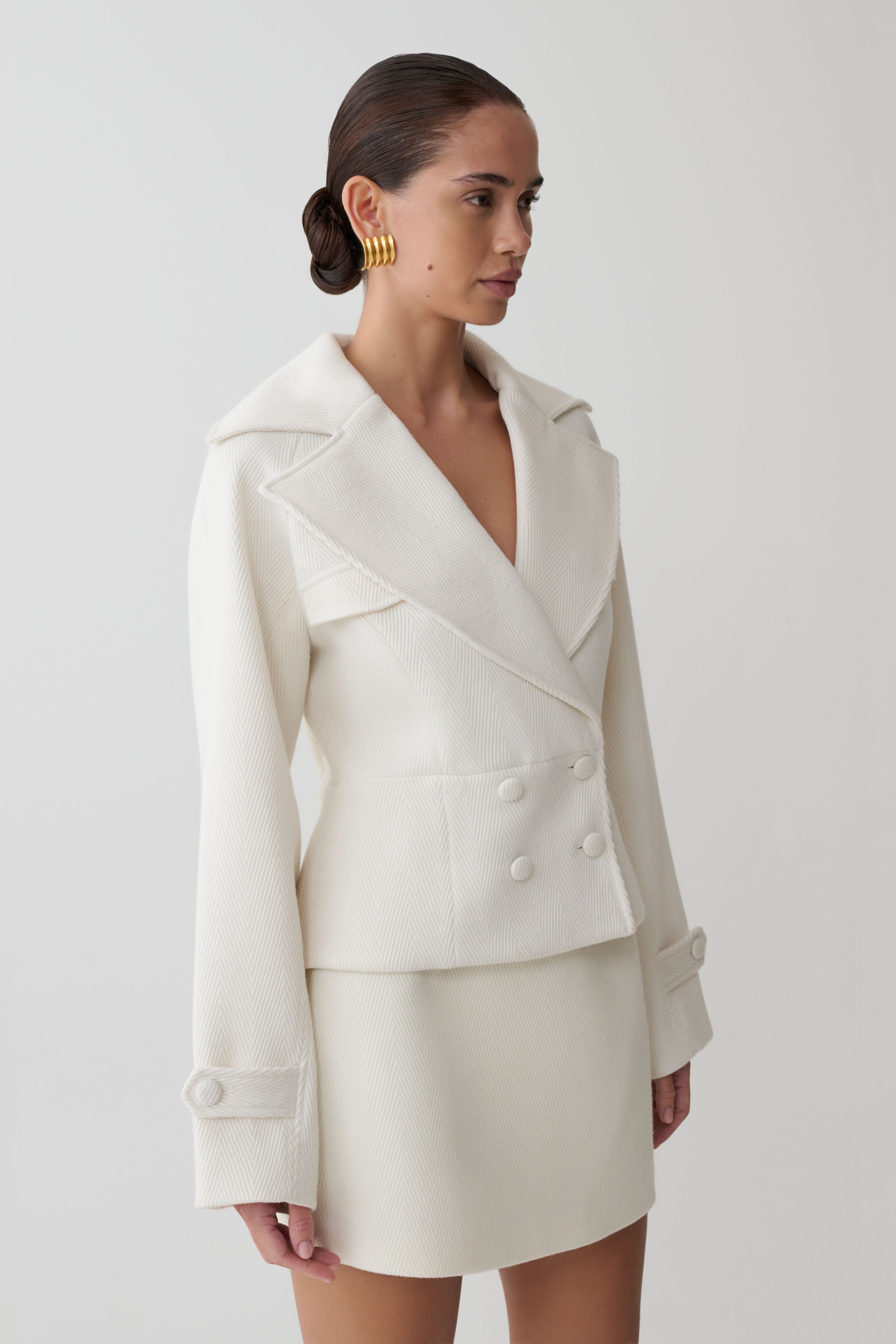 Elara Cropped Collared Jacket - Ivory | MESHKI US