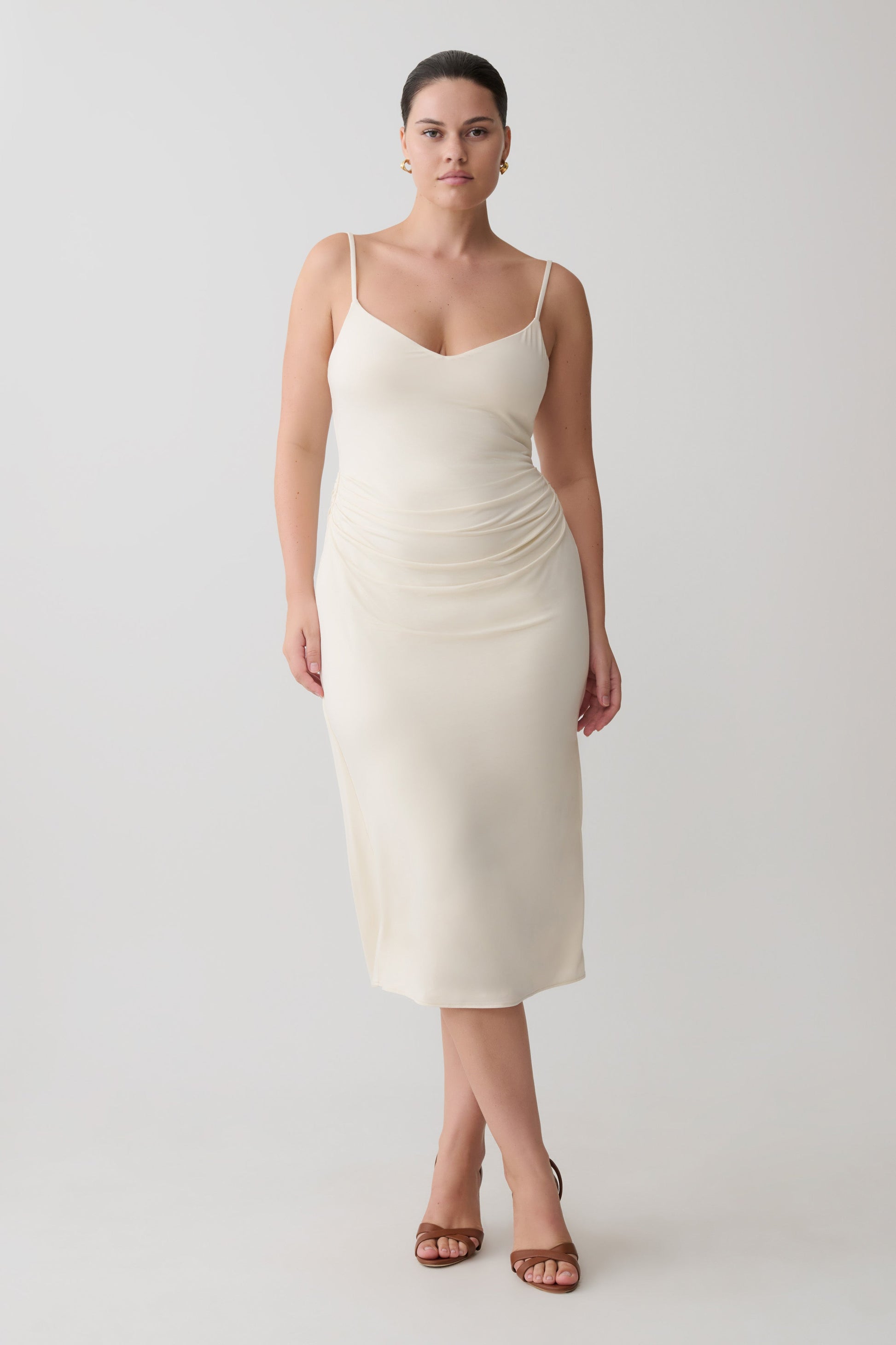 Vina Gathered Jersey Midi Dress / Ivory | MESHKI | L Vina Gathered Jersey Midi Dress / Ivory | MESHKI | L