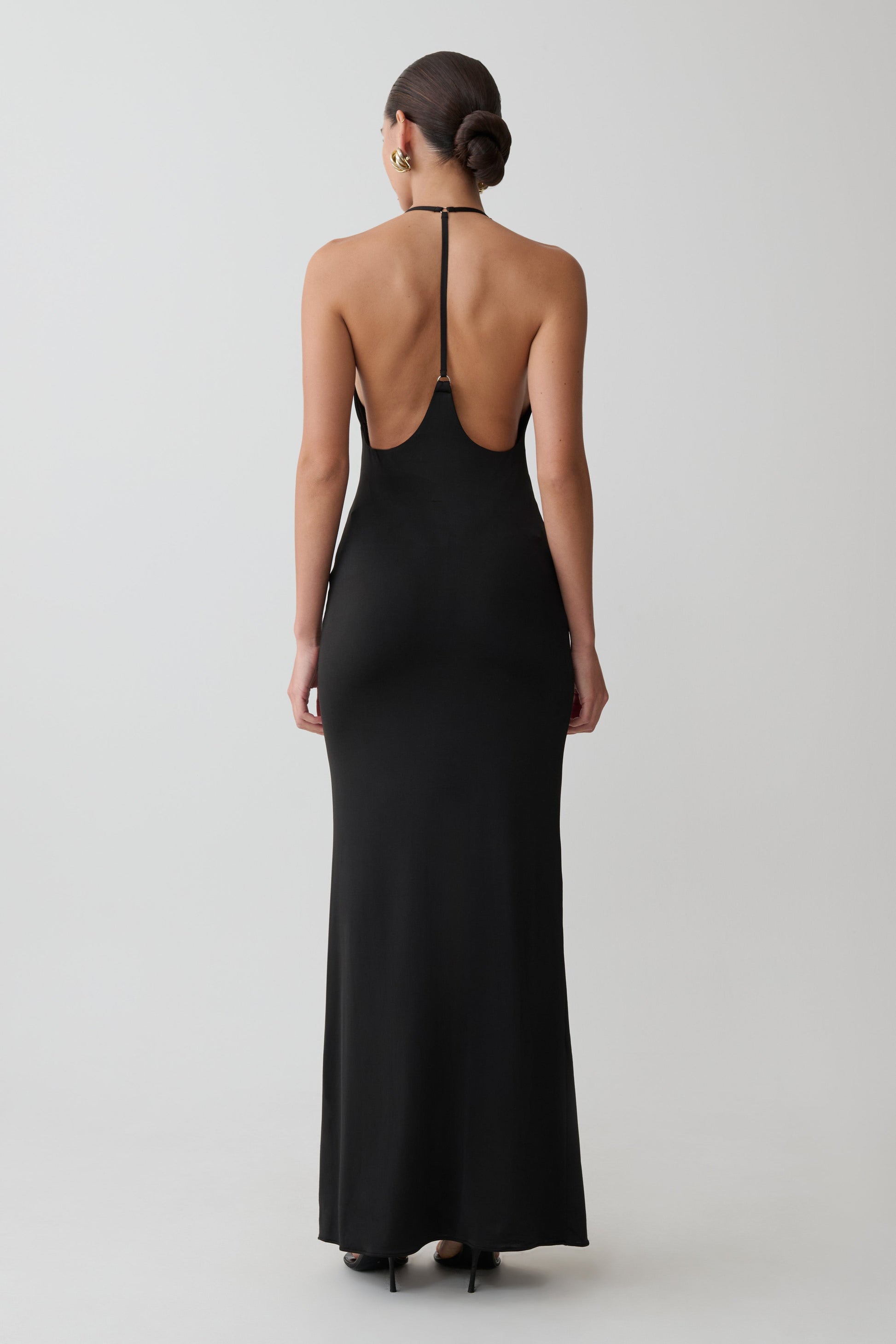 Hana Slinky Plunge Maxi Dress / Black | MESHKI