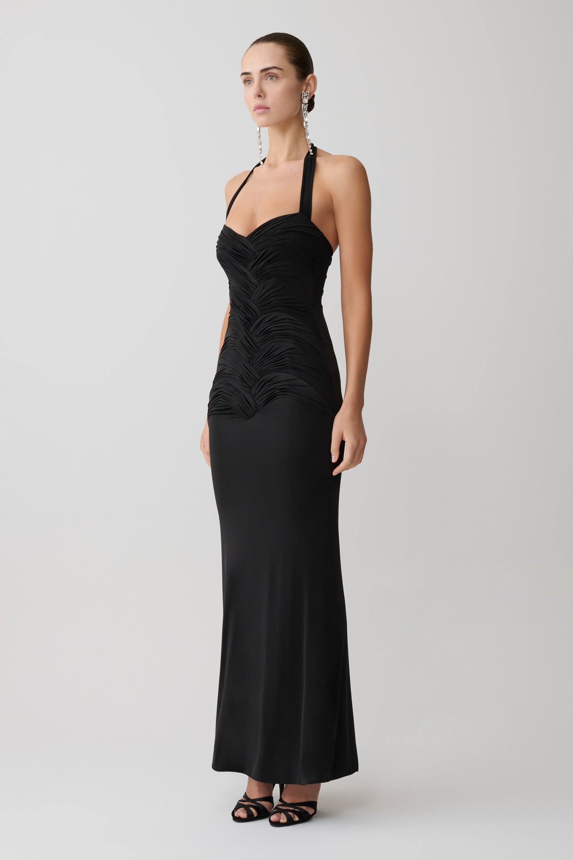 Hoai Gathered Slinky Halter Maxi Dress / Black | MESHKI