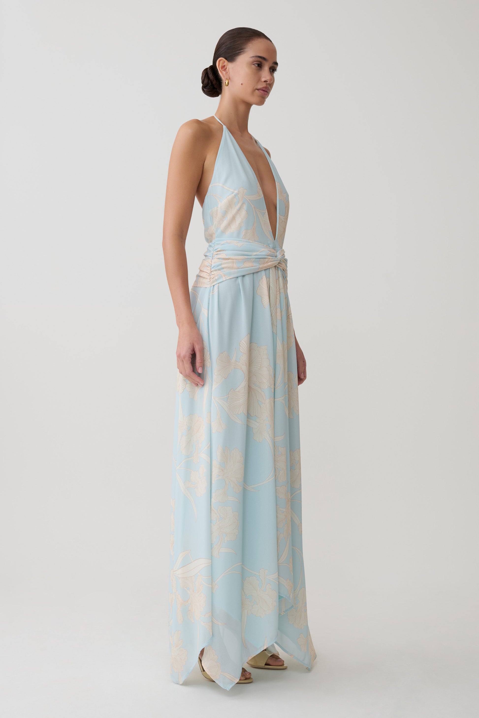 Cyra Plunge Chiffon Midi Dress / Blue Floral Print | MESHKI | XS Cyra Plunge Chiffon Midi Dress / Blue Floral Print | MESHKI | XS