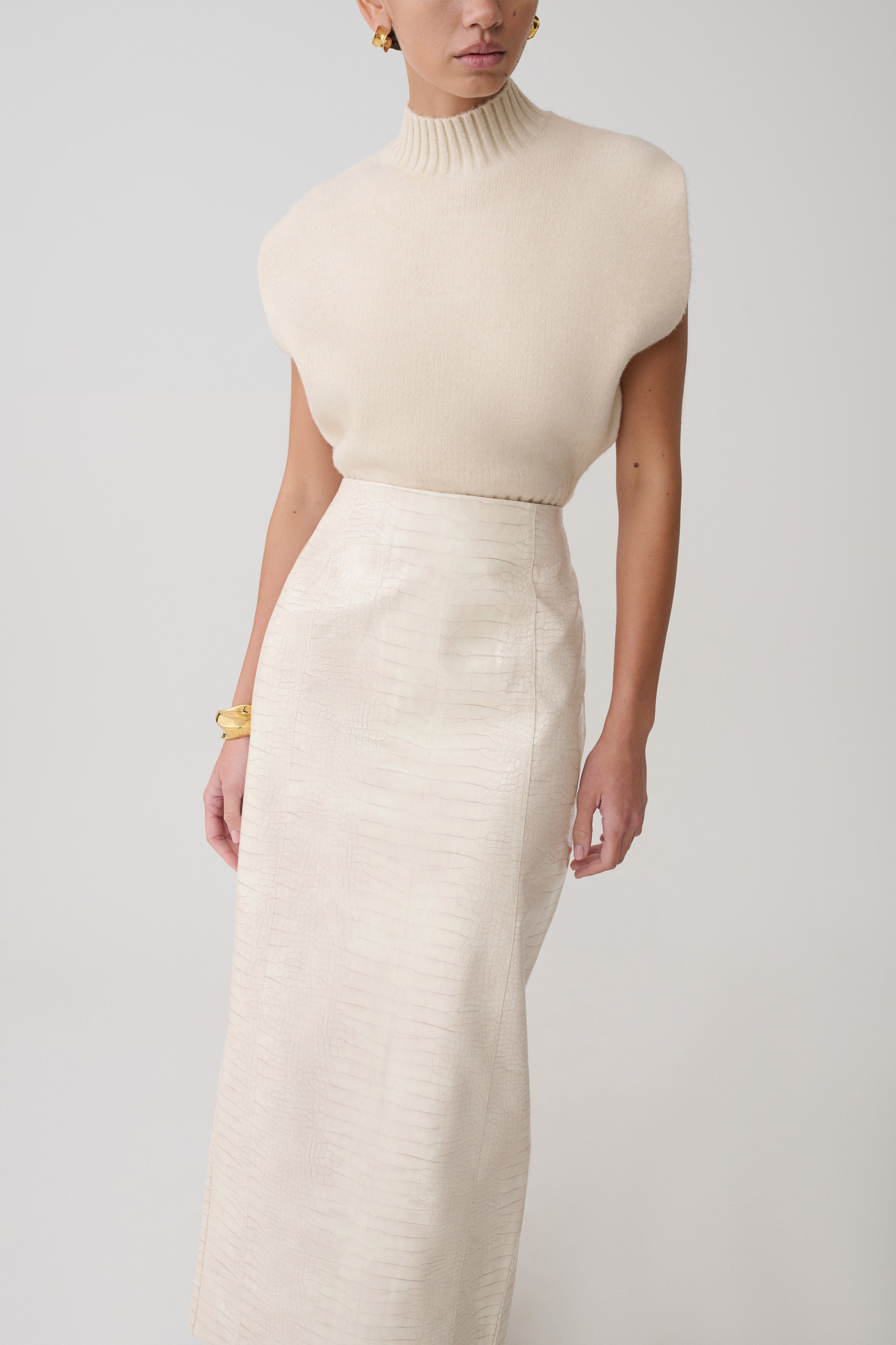 Niko Knit Oversized Top - Ivory | MESHKI US