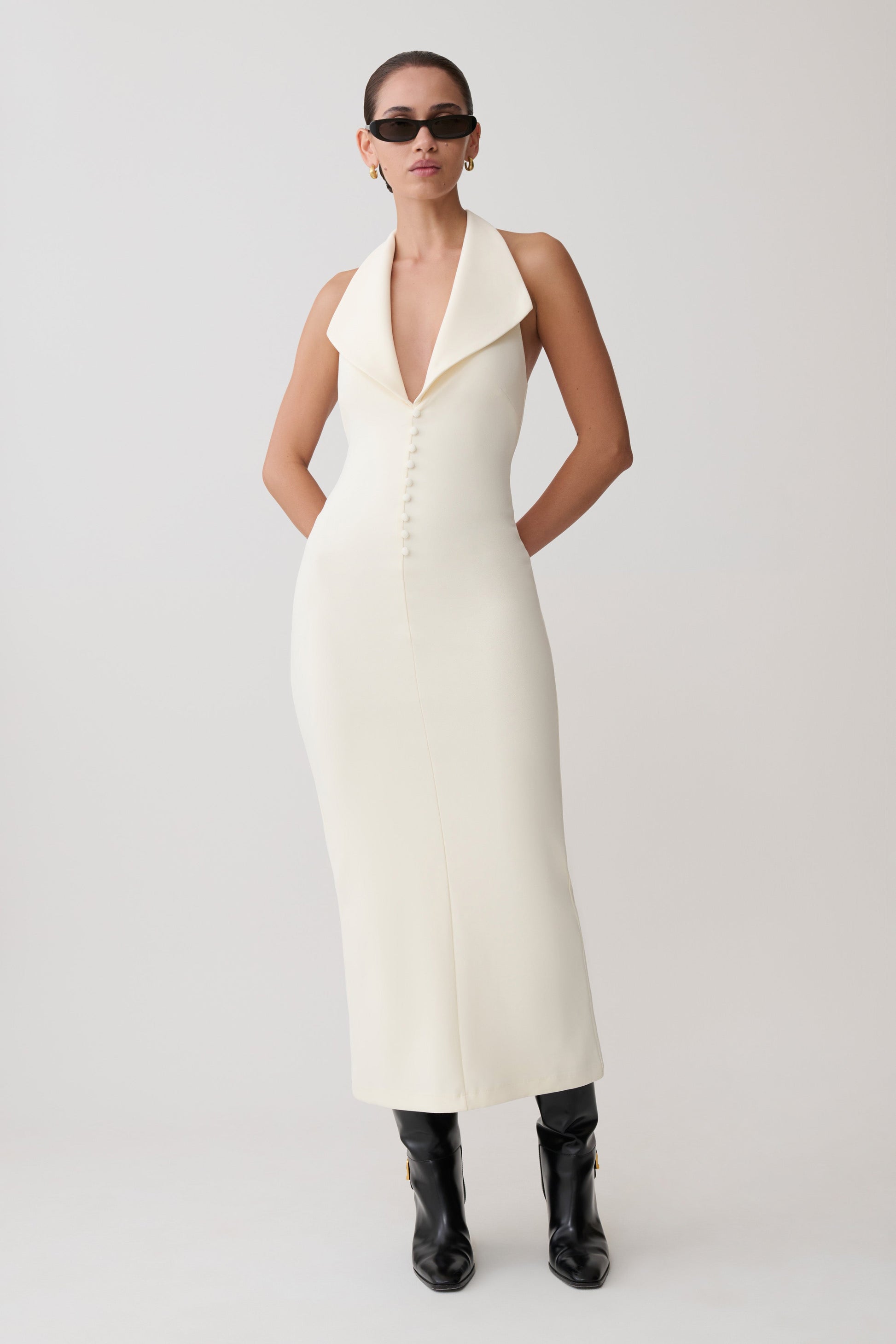 Annita Crepe Halter Midi Dress / Ivory | MESHKI