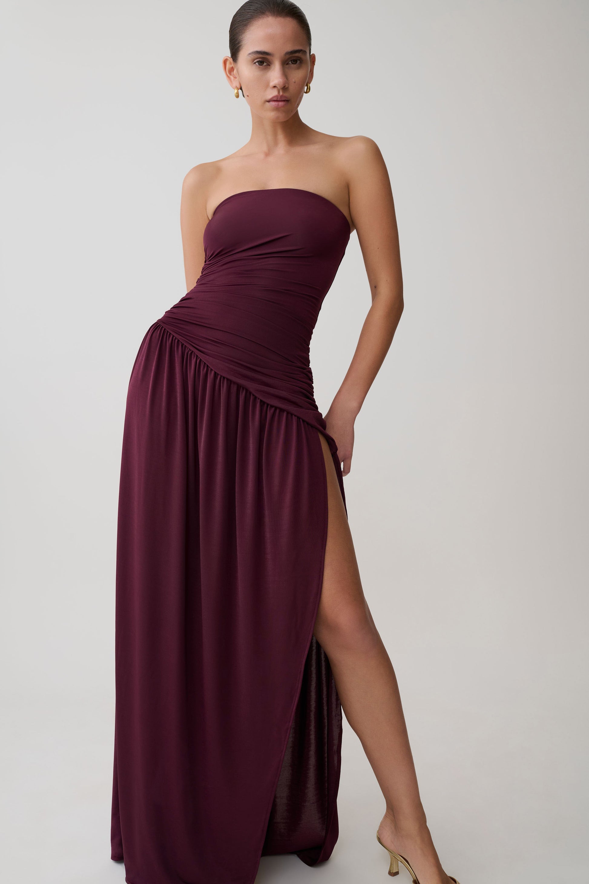 Bex Strapless Slinky Maxi Dress With Split - Burgundy | MESHKI US Bex Strapless Slinky Maxi Dress With Split - Burgundy | MESHKI US