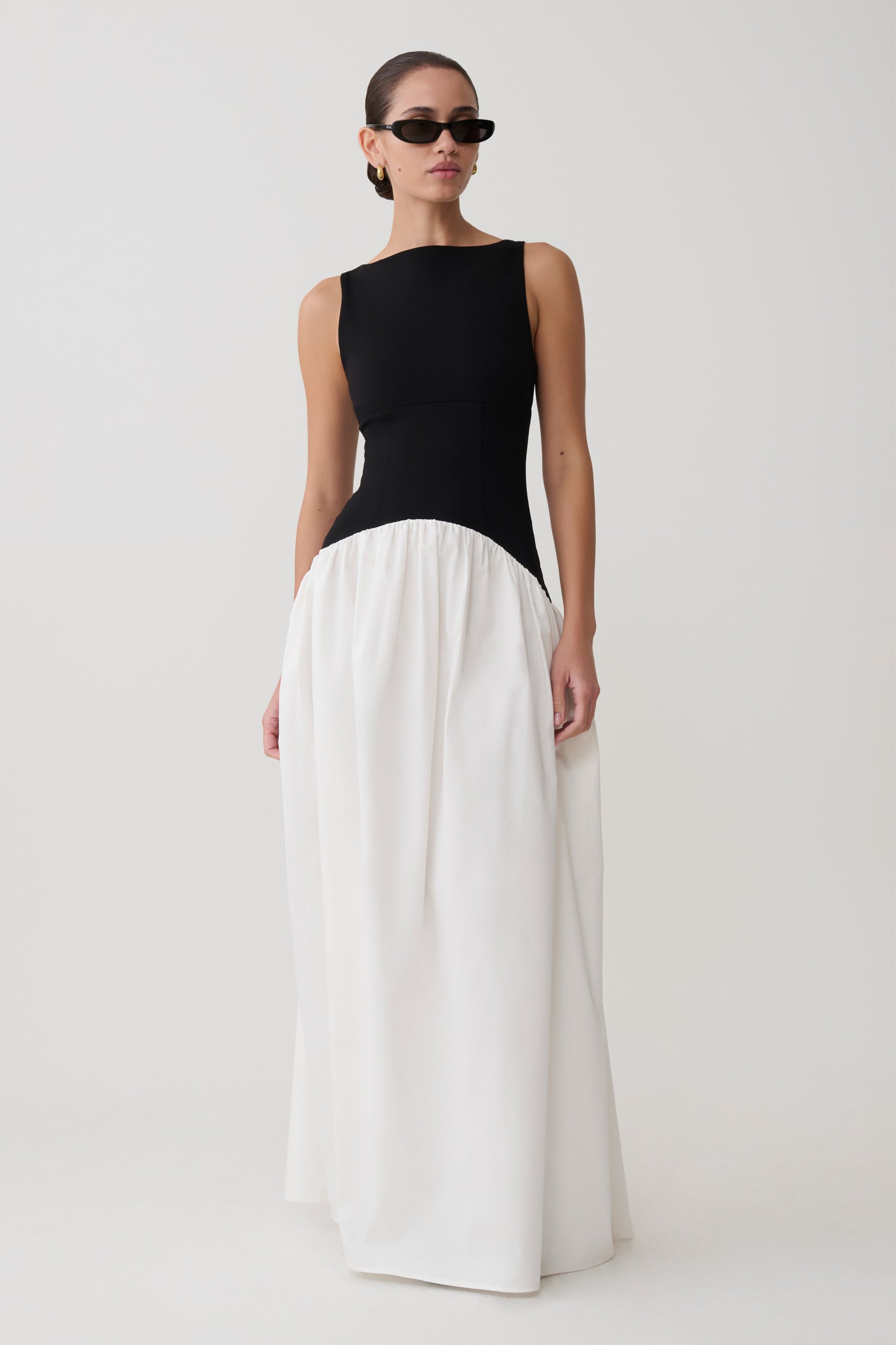 Acacia Contrast Sleeveless Maxi Dress / Black/White | MESHKI | XS Acacia Contrast Sleeveless Maxi Dress / Black/White | MESHKI | XS