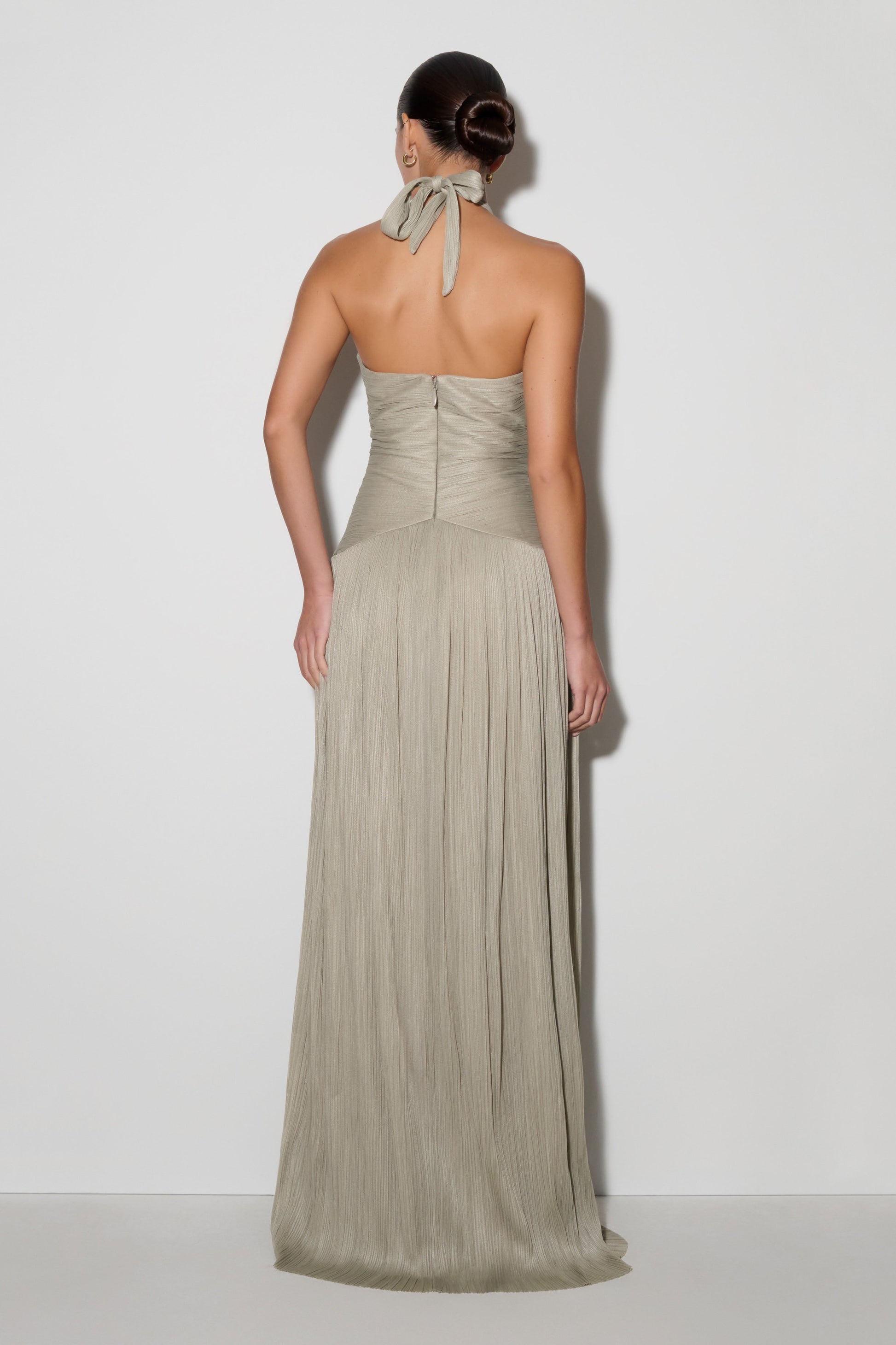 Juliette Pleated Chiffon Maxi Dress / Silver | MESHKI | S Juliette Pleated Chiffon Maxi Dress / Silver | MESHKI | S