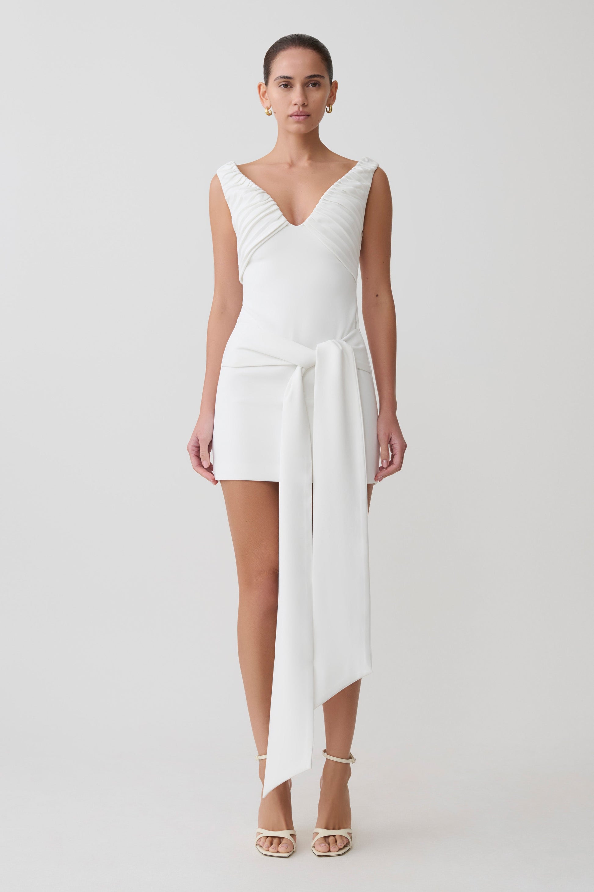 Runa Off Shoulder Mini Dress With Waist Tie / White | MESHKI