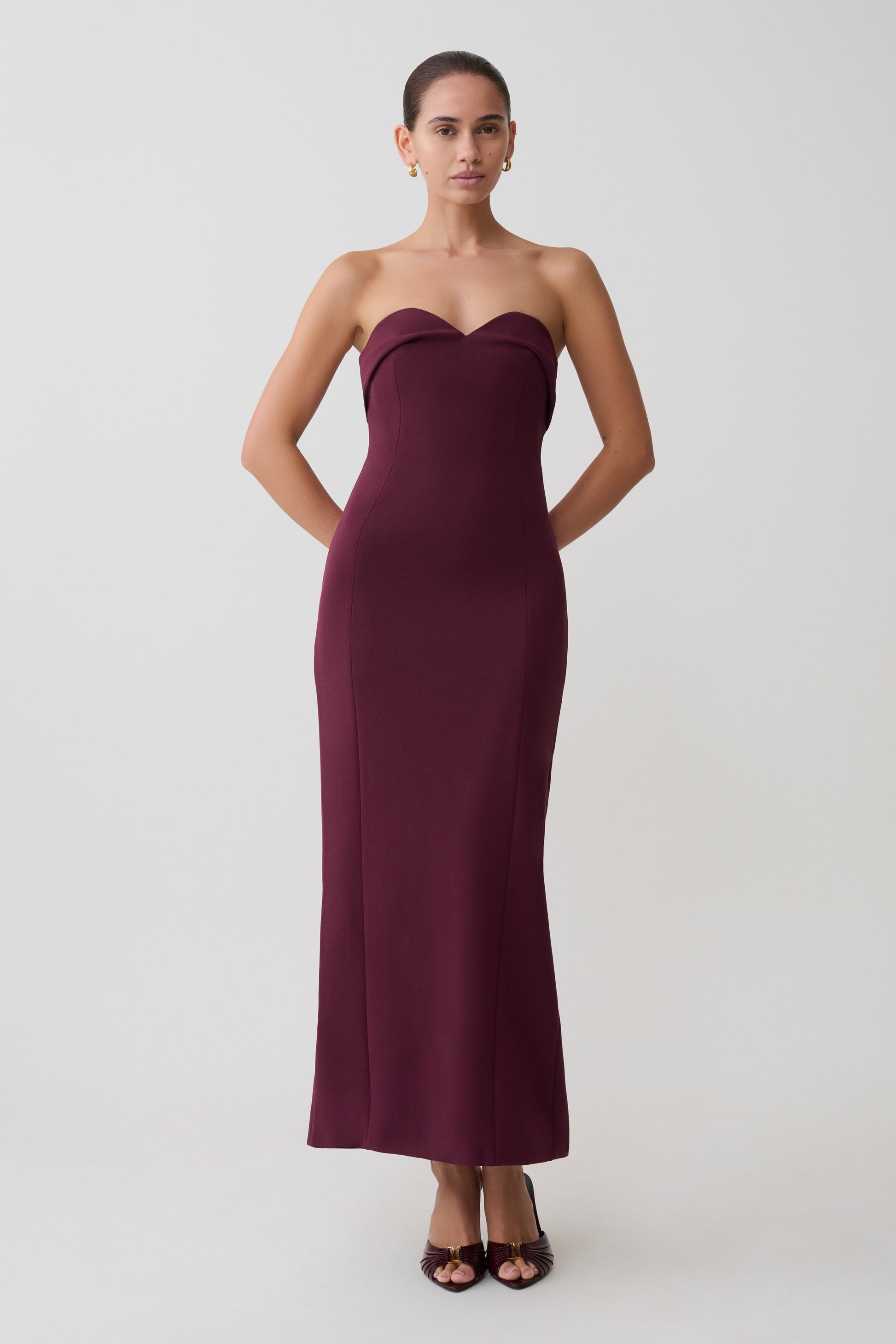 midi wine color dress Cary Folded Strapless Crepe Midi Dress / Wine | MESHKI