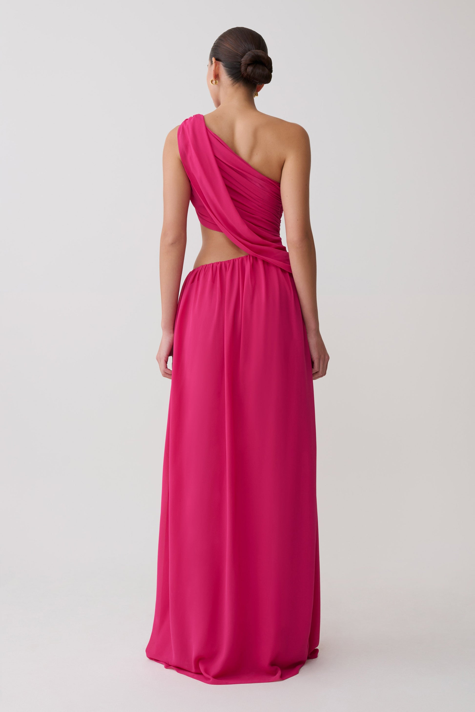 Aria Chiffon Cut Out Maxi Dress / Fuchsia | MESHKI