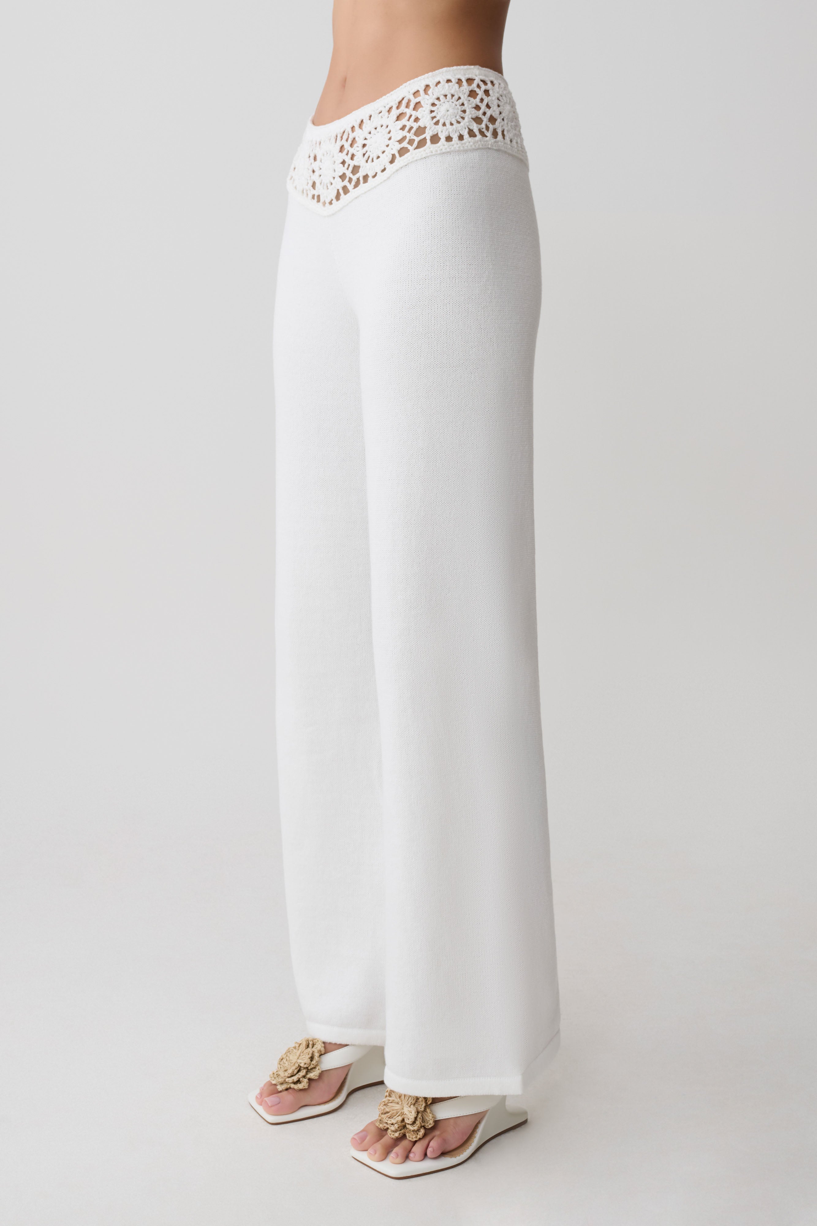Miley Crochet Waistband Straight Leg Pant - Ivory | MESHKI US