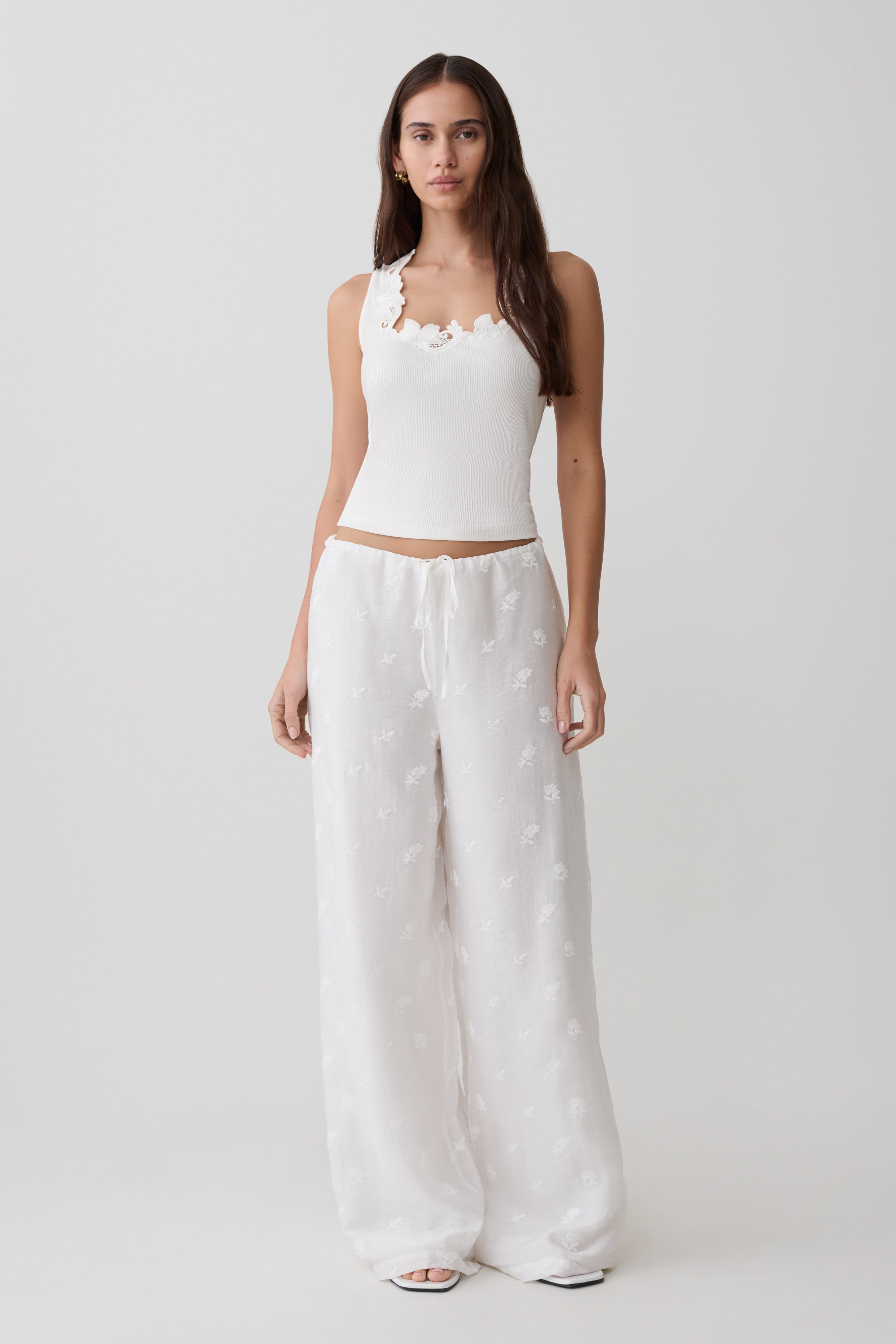 Vianna Broderie Ribbed Tank Top - Ivory | MESHKI US
