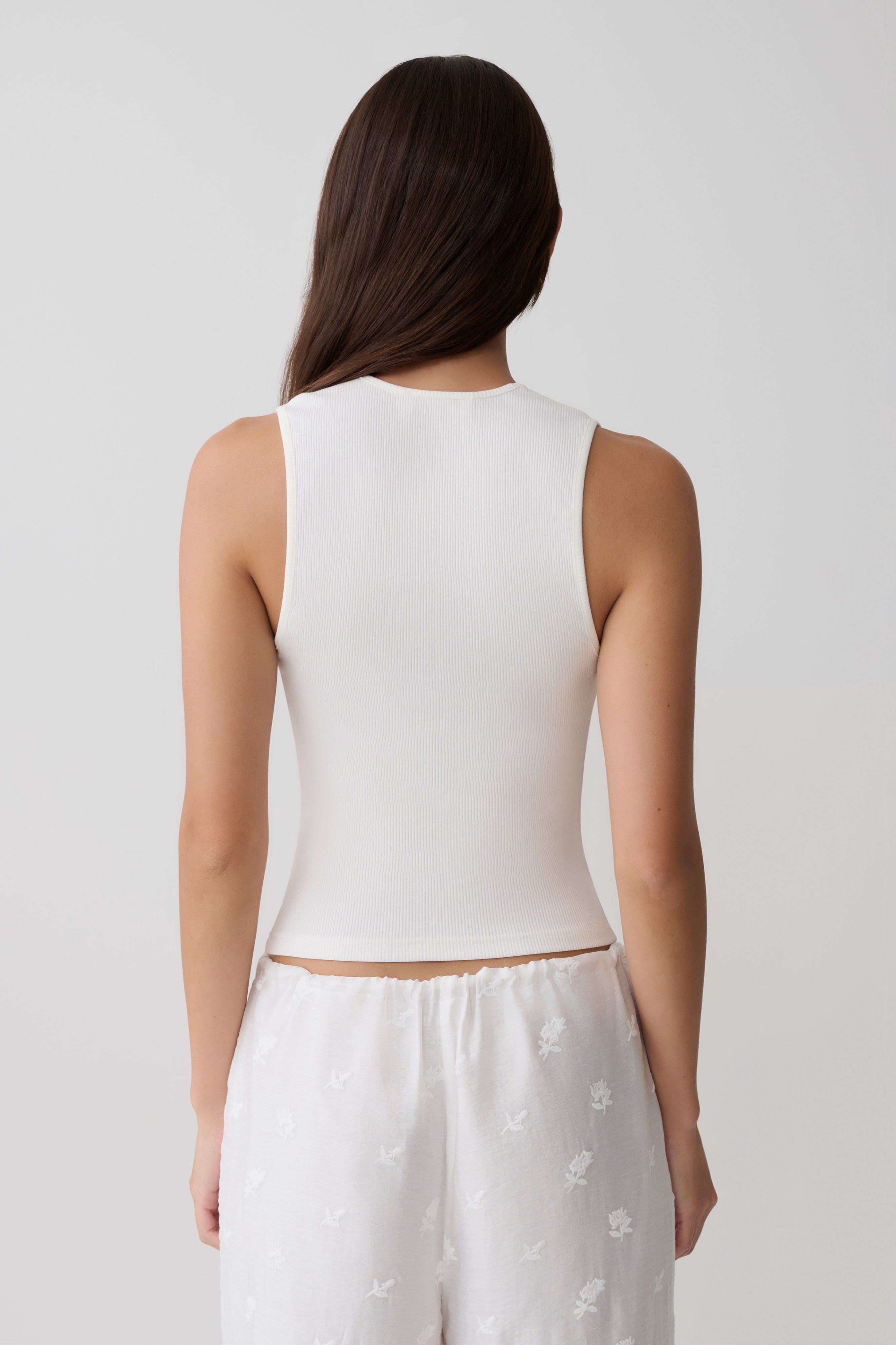Vianna Broderie Ribbed Tank Top - Ivory | MESHKI US