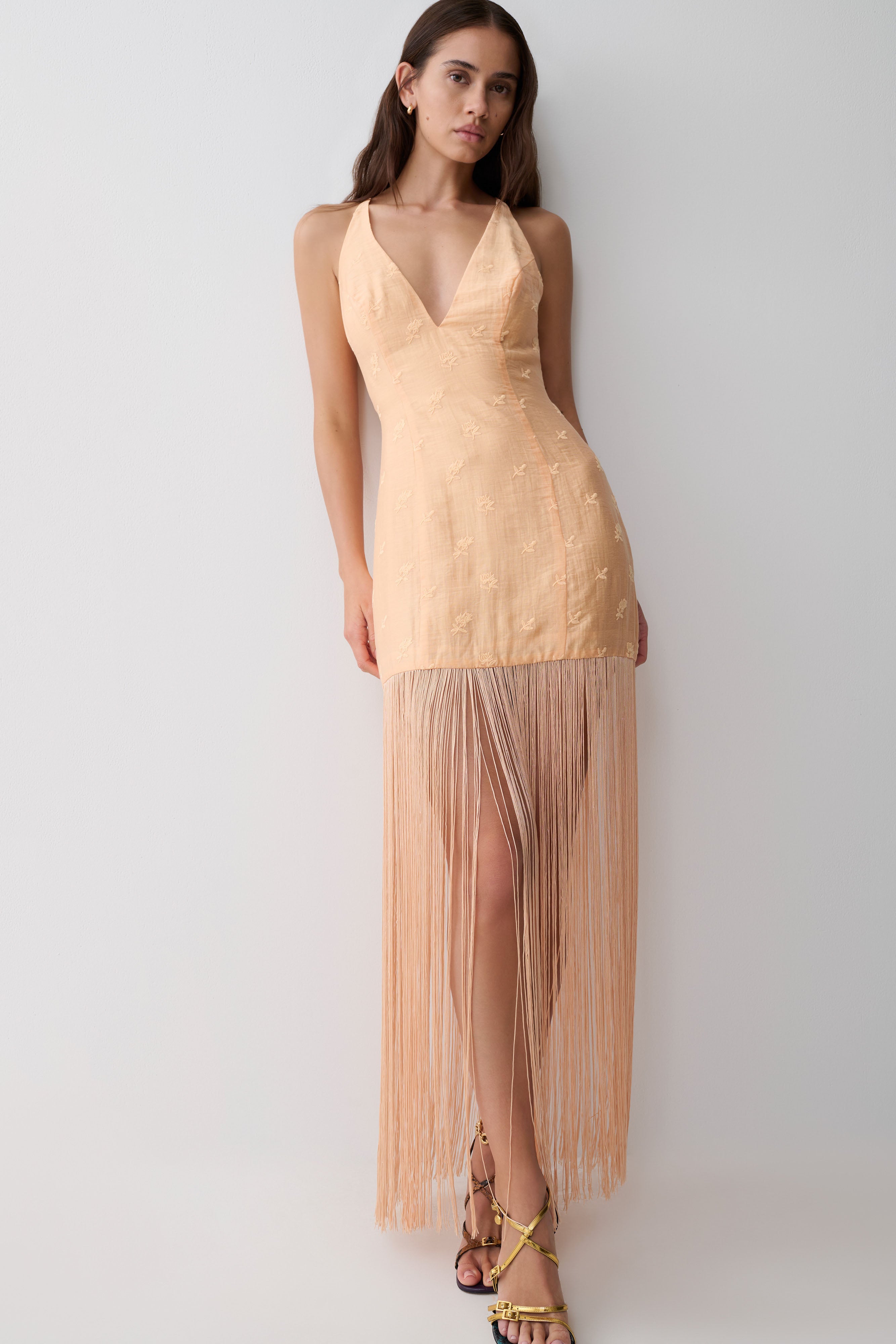 新品　Interlaced Fringe Dress Abigail V Neck Fringe Maxi Dress - Orange | MESHKI US
