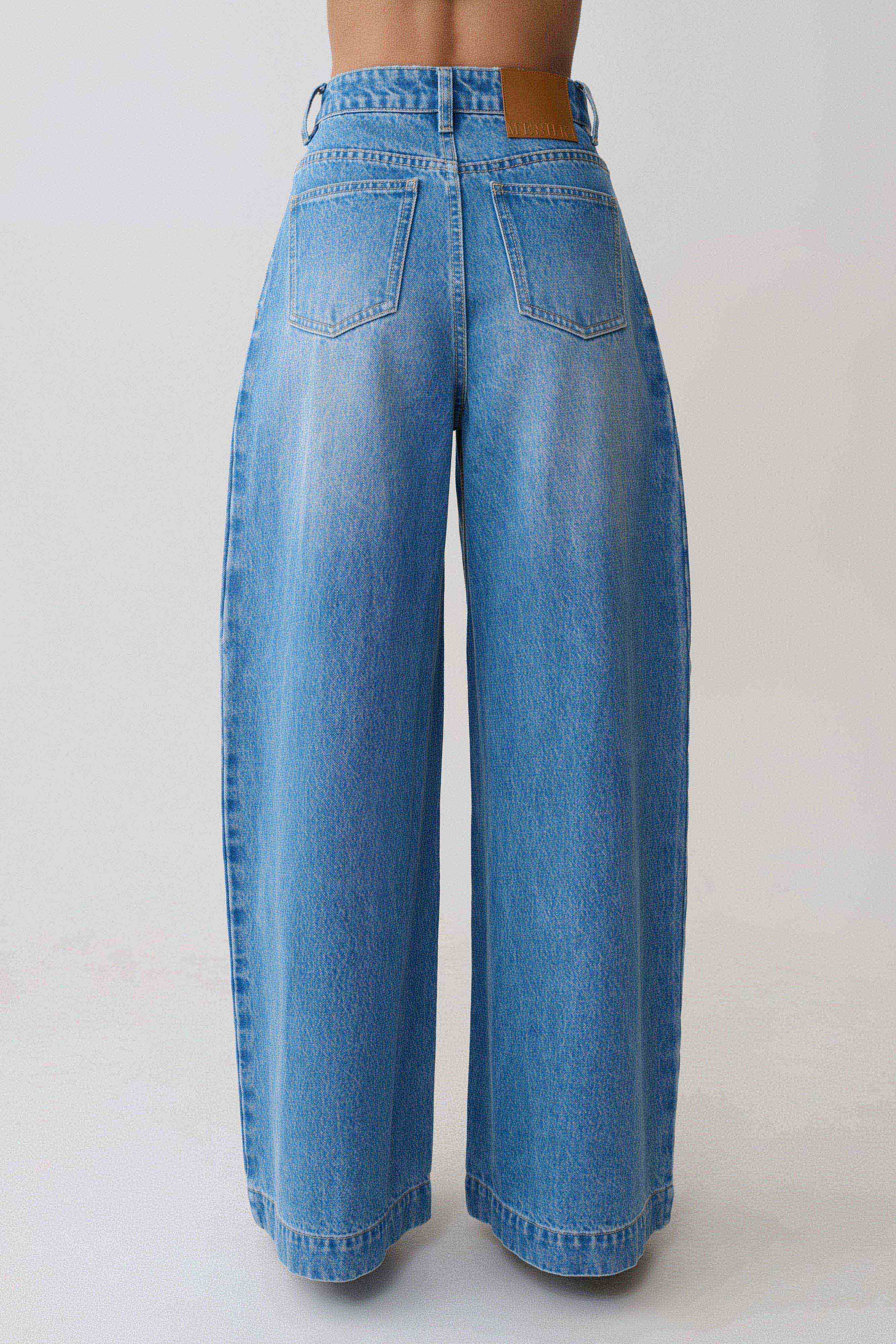 Bobby Oversized Jean With Front Pleat - Summer Blue | MESHKI US