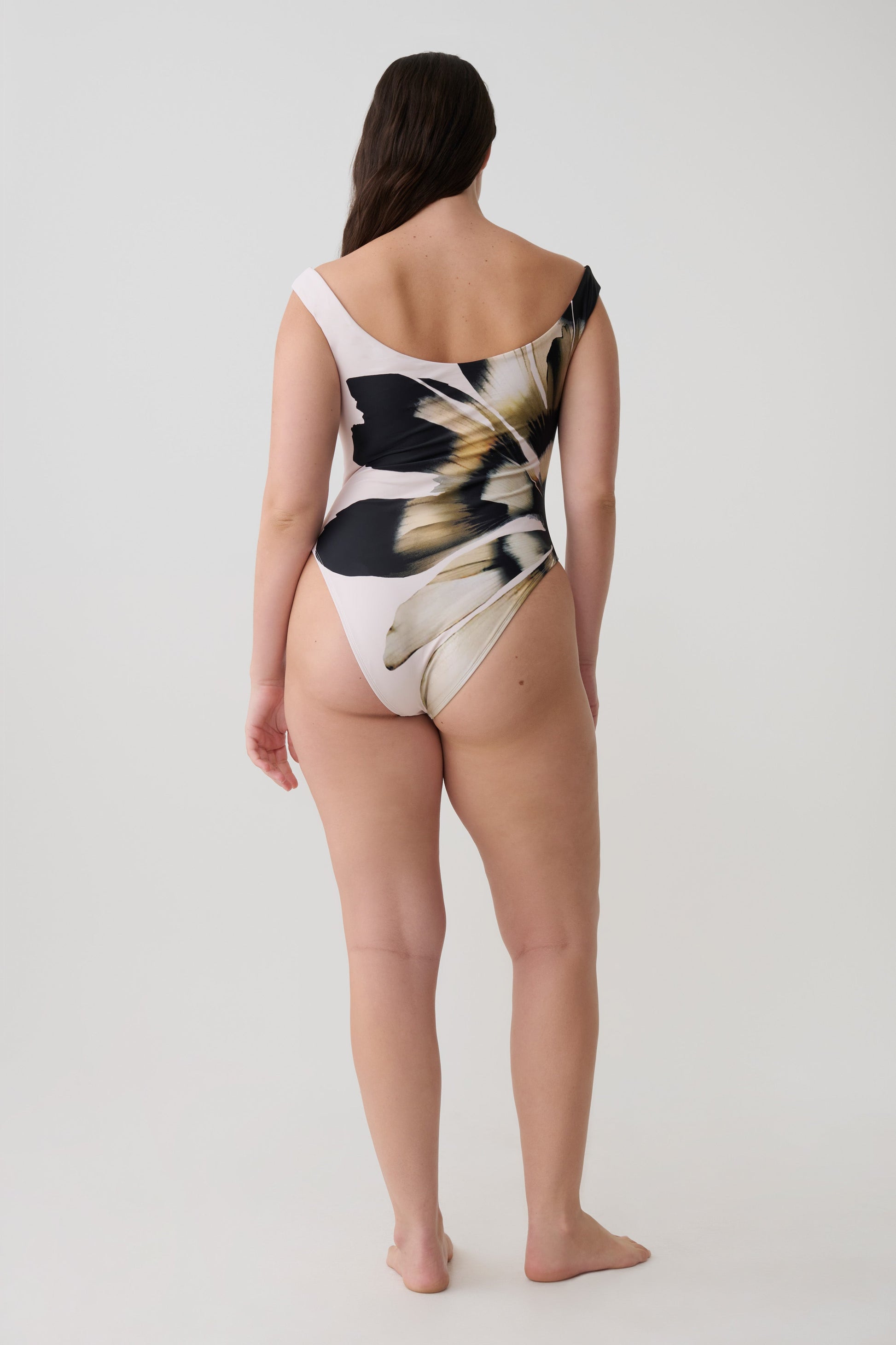 Yumi U-Wire Plunge One Piece Swimsuit - Ivory Base Floral Print #10