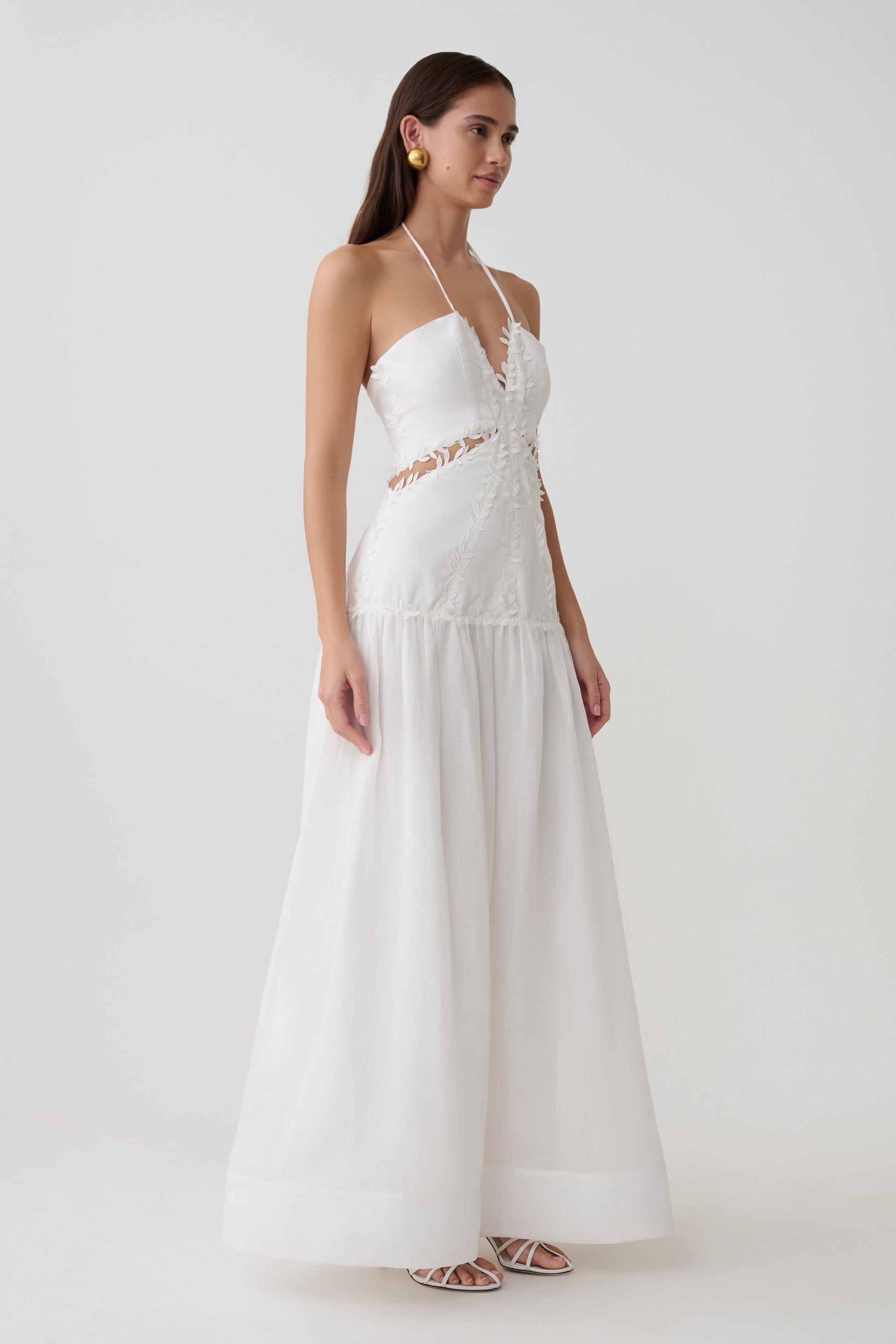 Fiona Linen Halter Maxi Dress / White | MESHKI