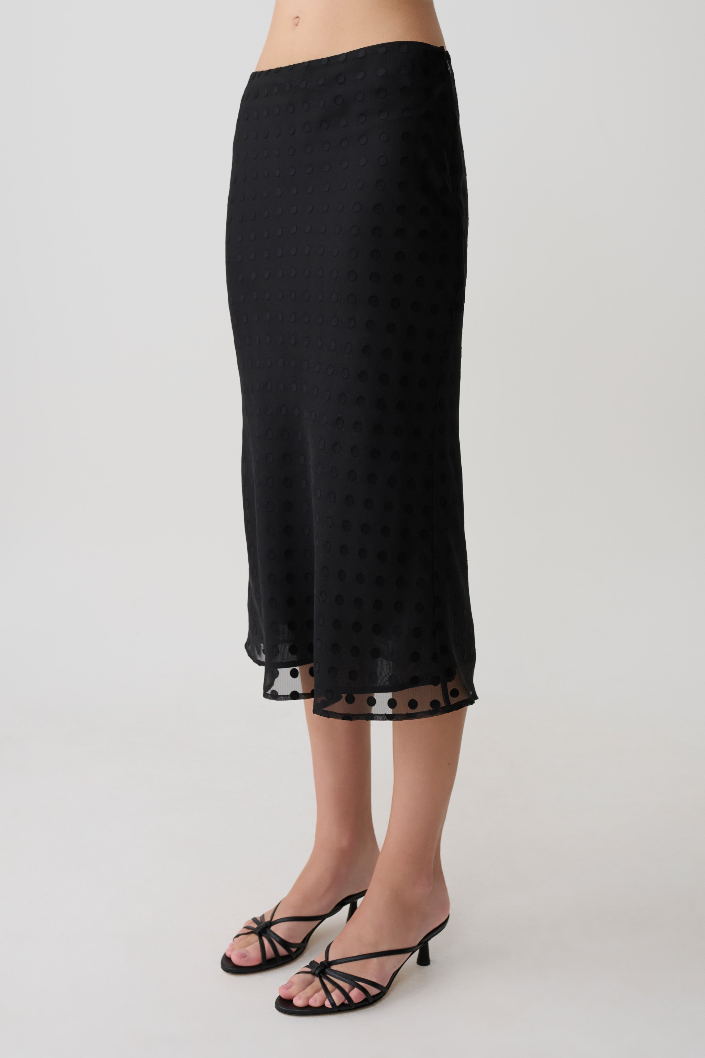 Lilah Devore Midi Skirt - Black | MESHKI US Lilah Devore Midi Skirt - Black | MESHKI US