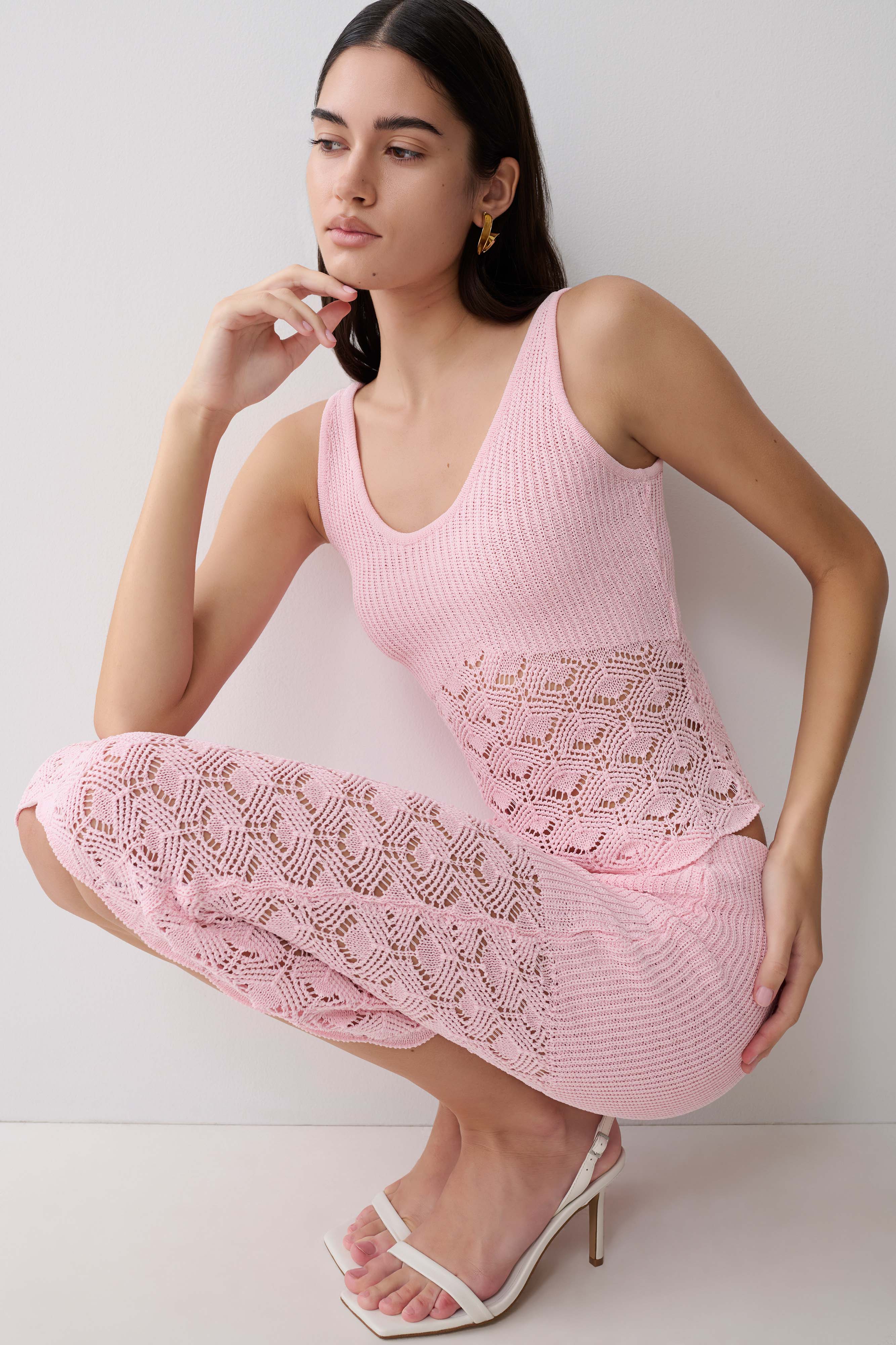 Atlantis Crochet Knit Top - Baby Pink | MESHKI US