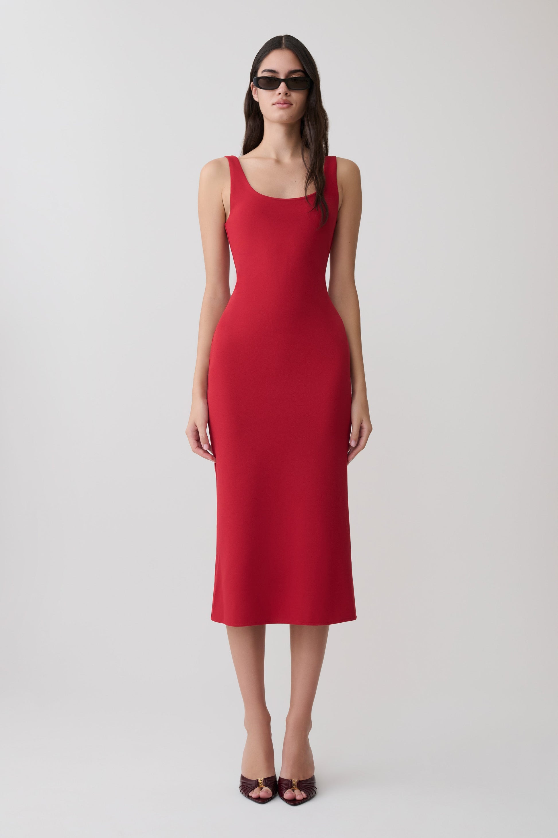 Allyra Scoop Stretch Crepe Midi Dress / Red | MESHKI