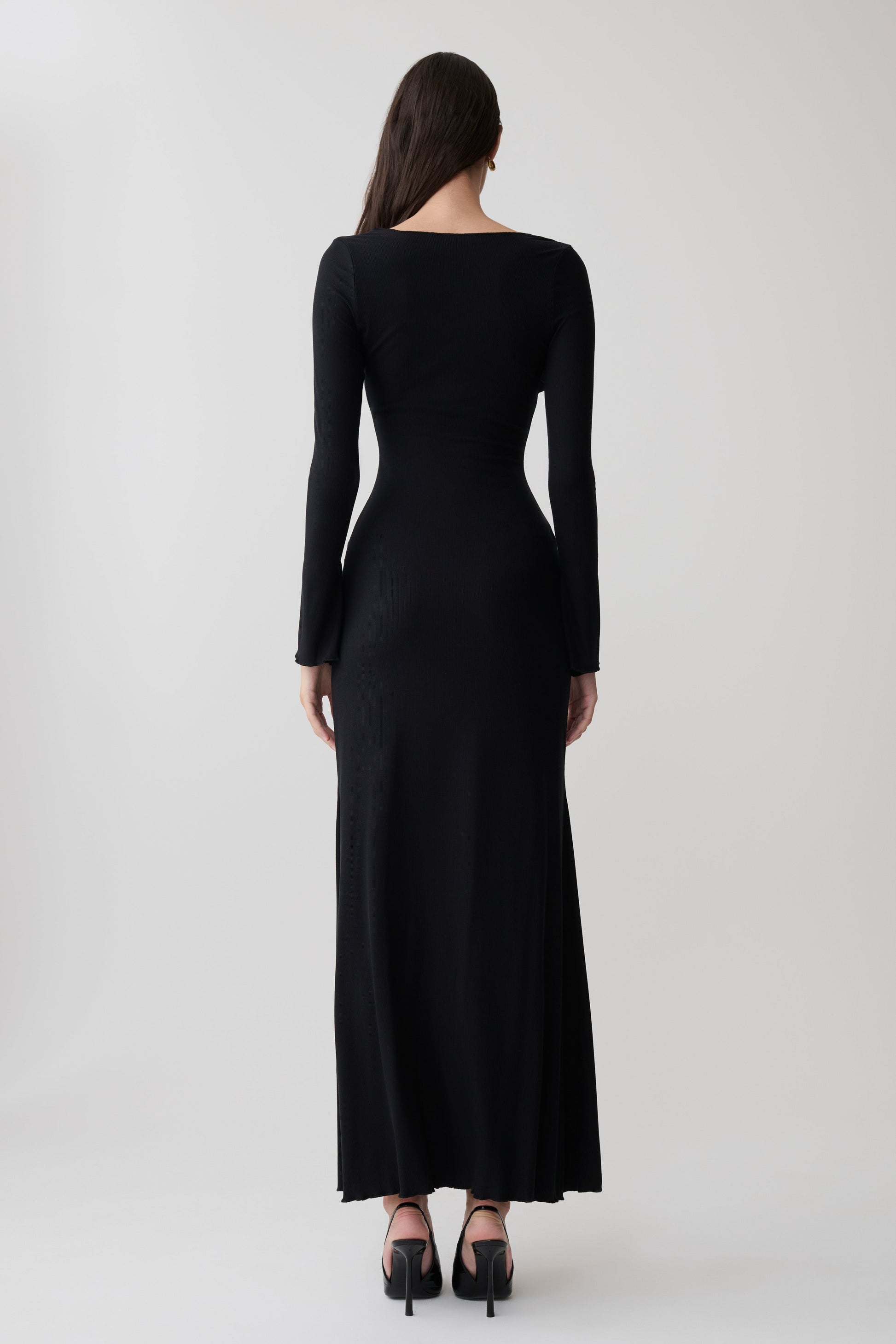 Tanya Buttoned Long Sleeve Maxi Dress / Black | MESHKI