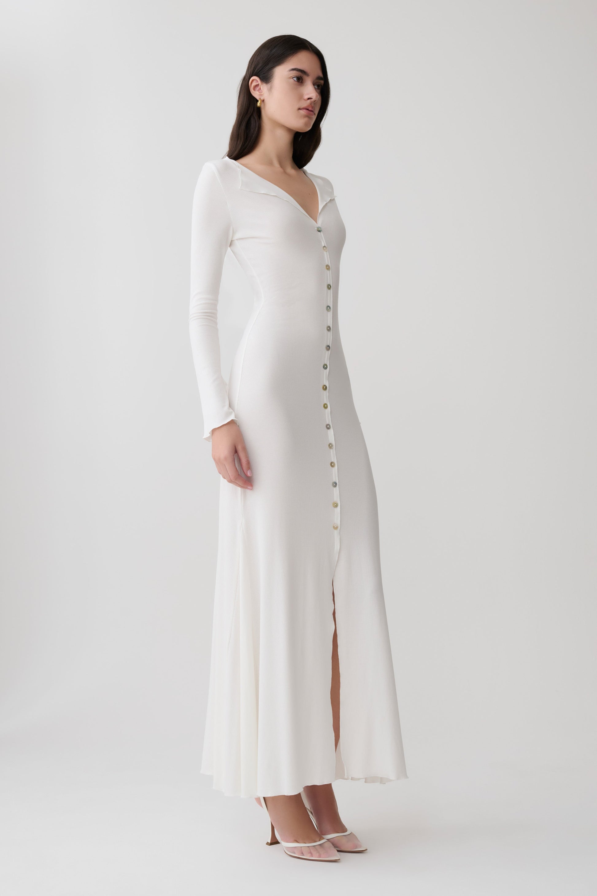 Tanya Buttoned Long Sleeve Maxi Dress / White | MESHKI