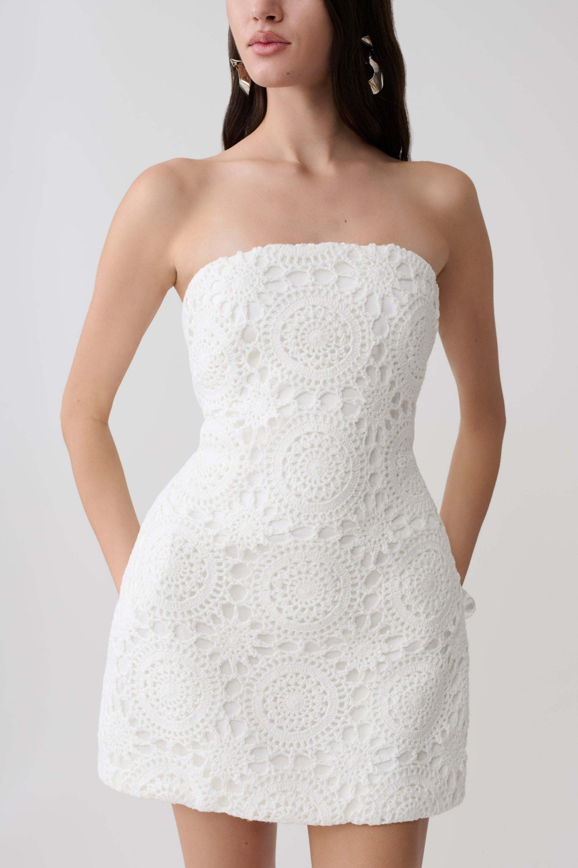 Stasia Strapless Crochet Mini Dress / White | MESHKI