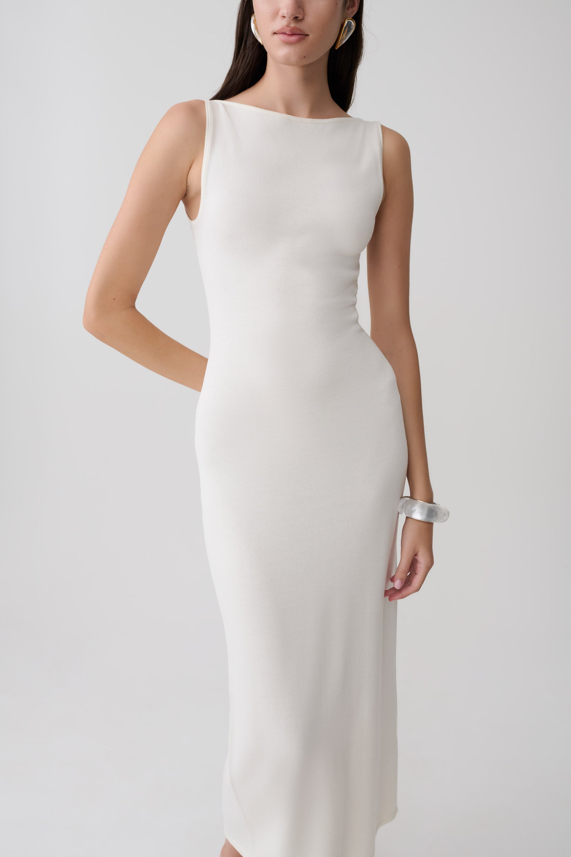 Boston Boat Neck Sleeveless Midi Dress / Ivory | MESHKI