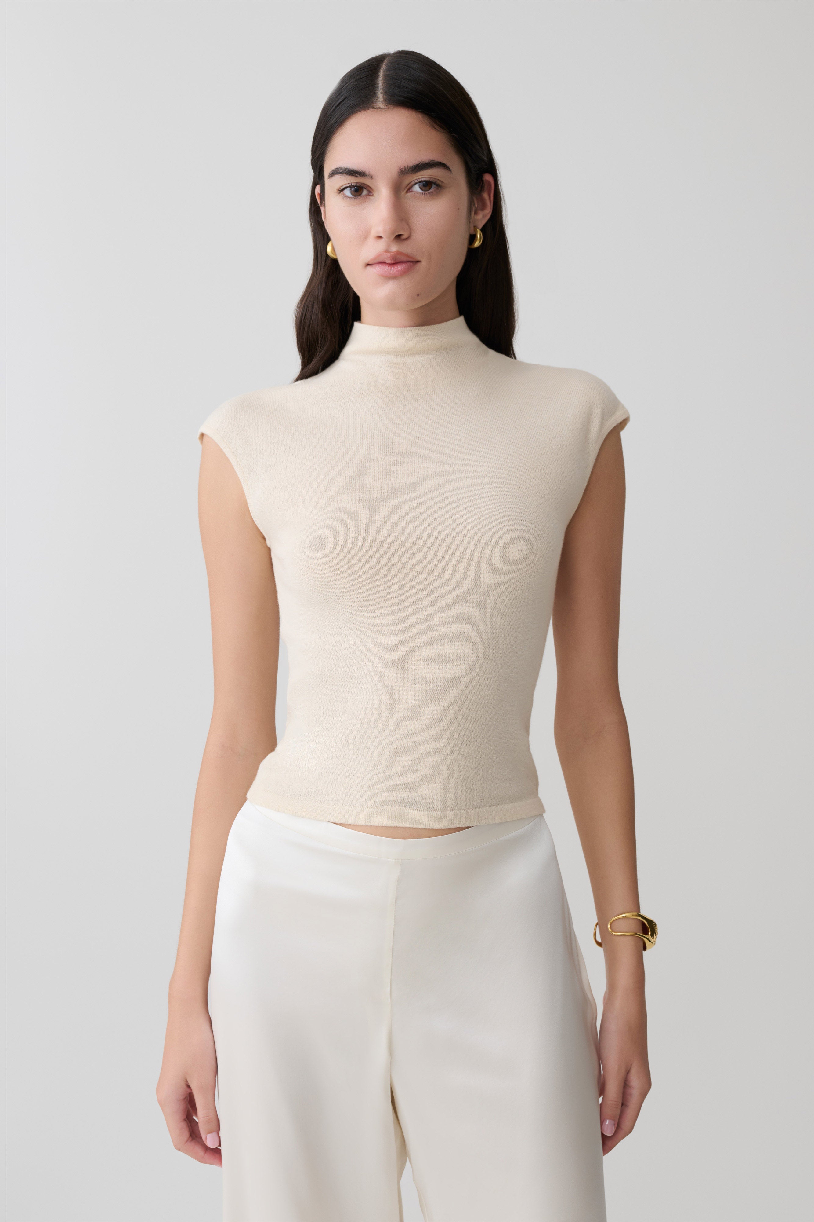 Sonny Short Sleeve Knit Top - Cream | MESHKI US
