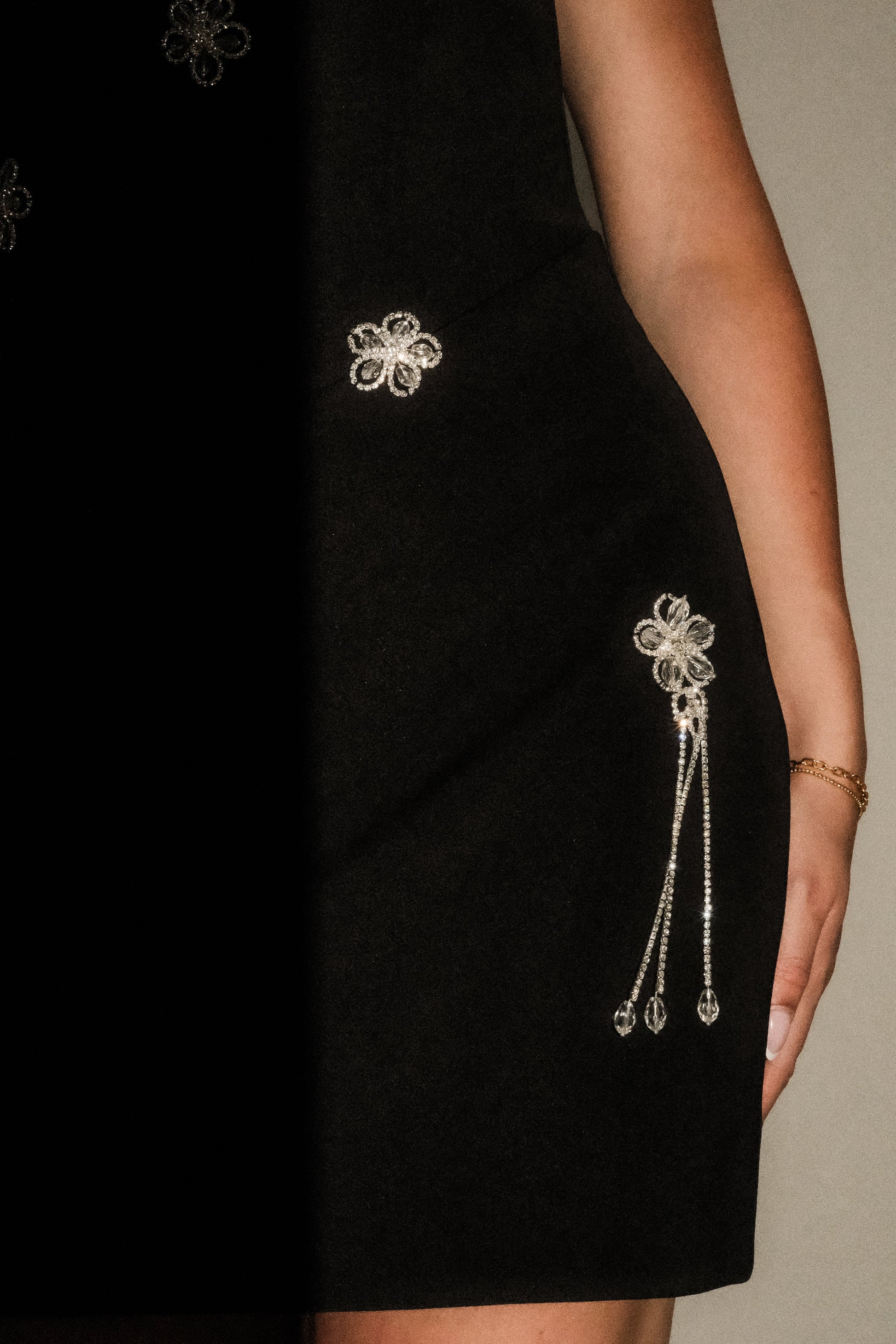 Liva Strapless Diamante Floral Trim Mini Dress / Black | MESHKI | M Liva Strapless Diamante Floral Trim Mini Dress / Black | MESHKI | M
