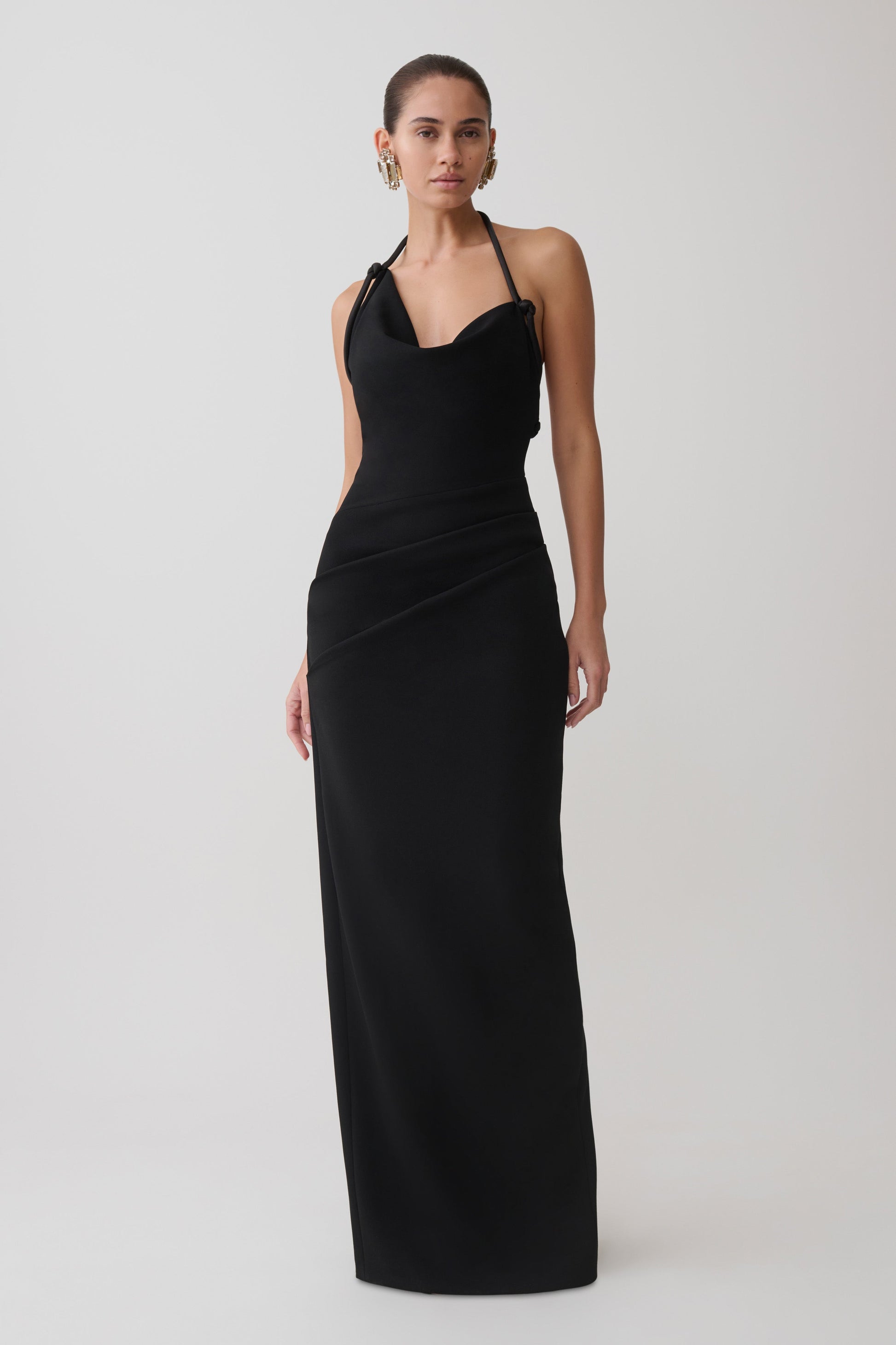 Gracie Halter Maxi Dress / Black | MESHKI