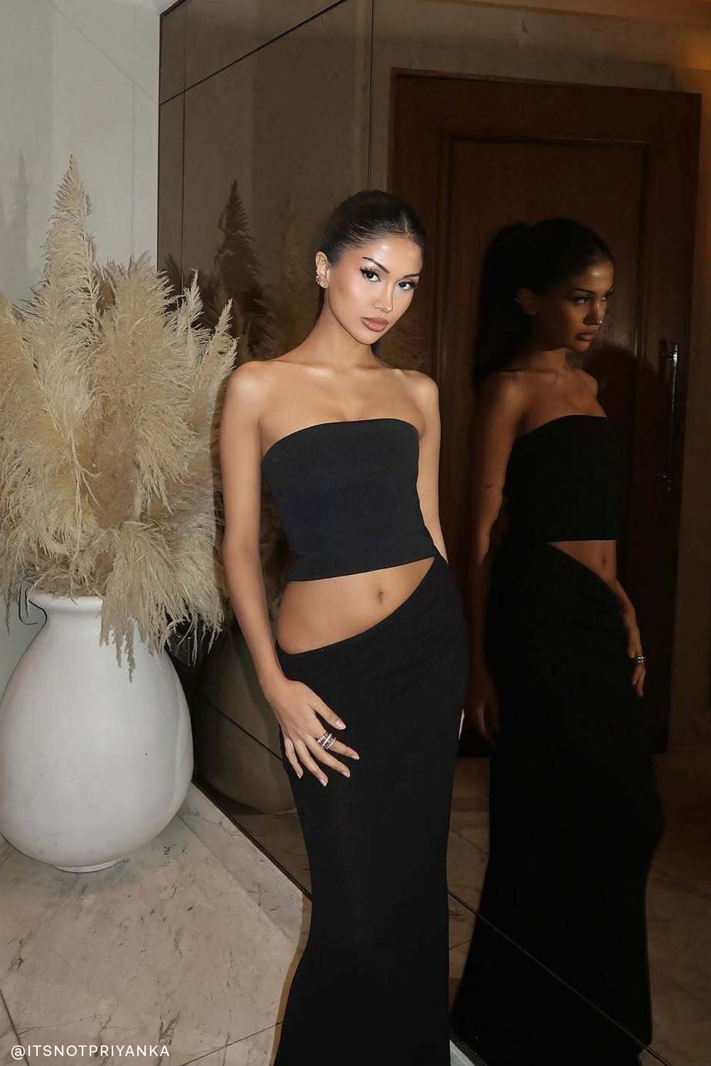 Jasiel Strapless Knit Maxi Dress / Black | MESHKI