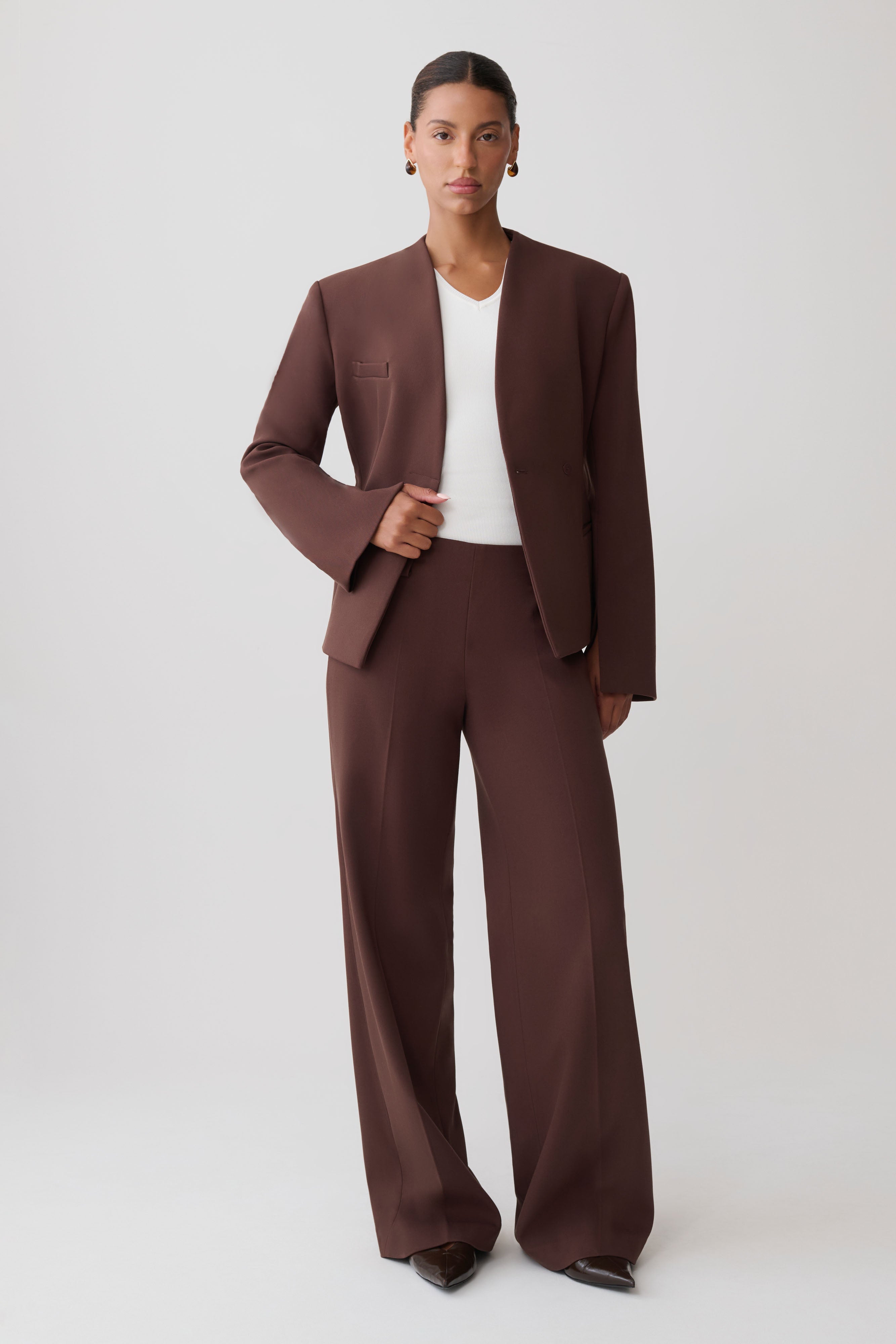 Katherine Suiting Straight Leg Pants - Dark Chocolate | MESHKI US
