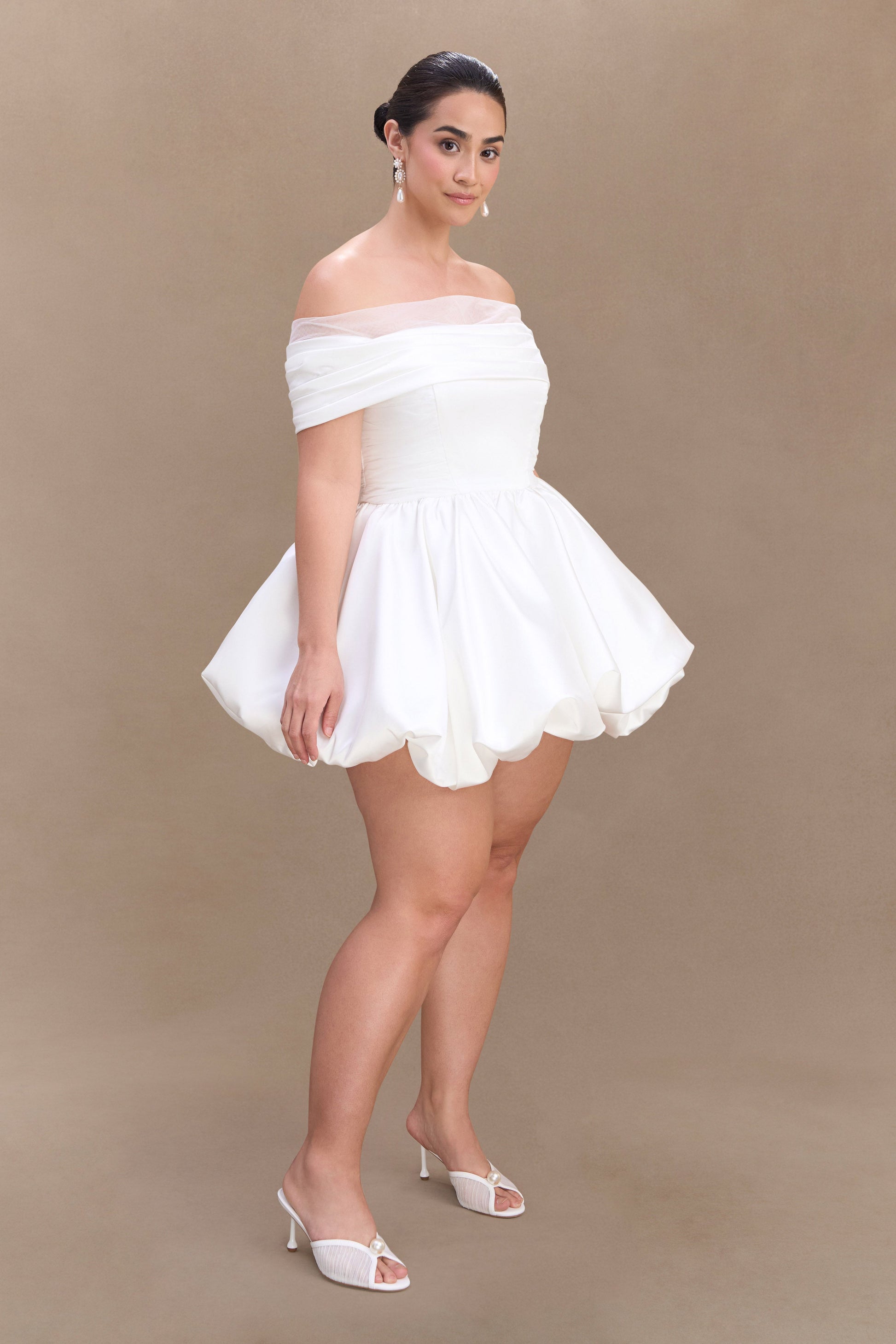Lauretta Off Shoulder Mini Dress / White | MESHKI