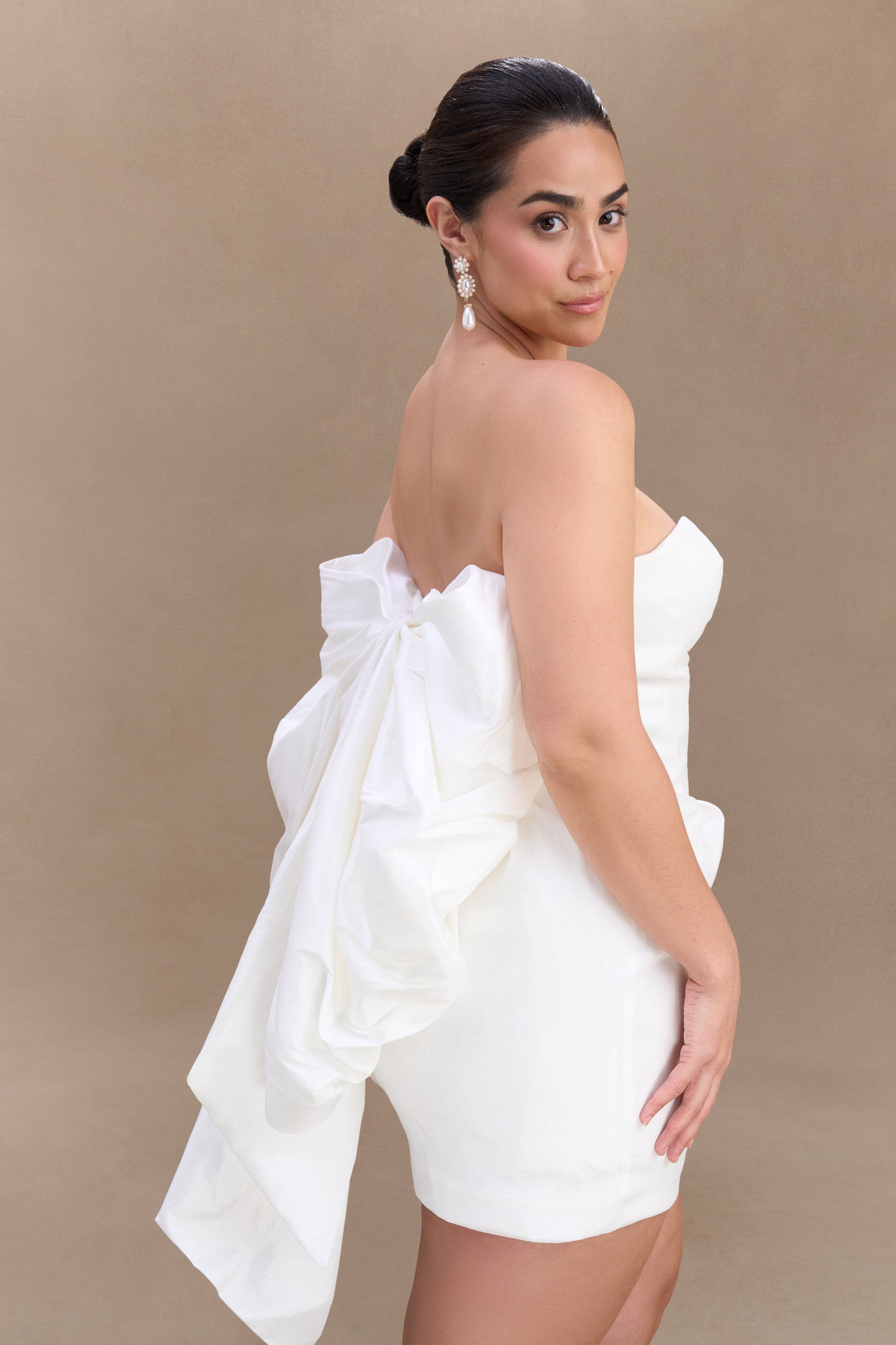Suzette Taffeta Bow Mini Dress / White | MESHKI