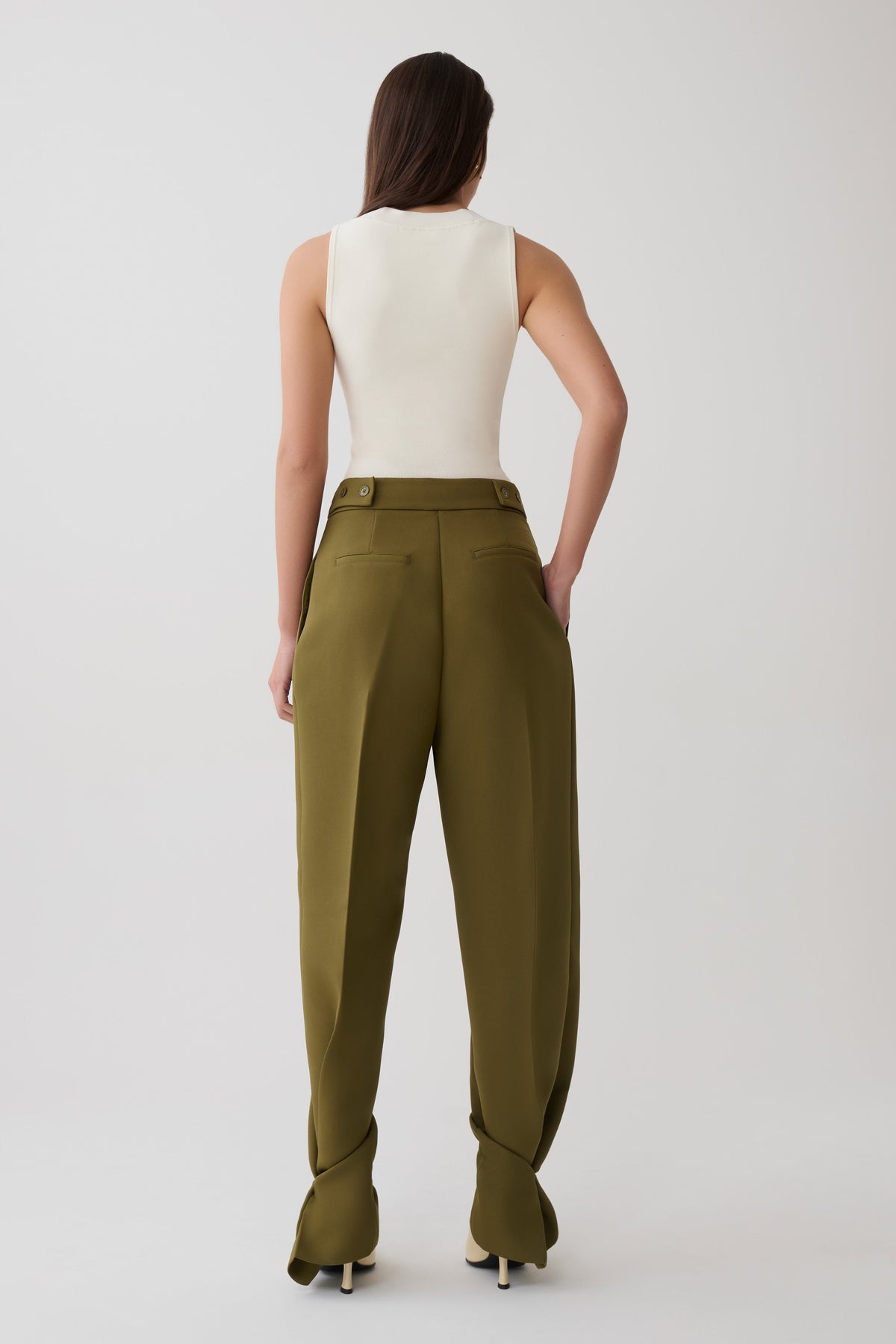 Hazel Pleated Suiting Pants - Olive